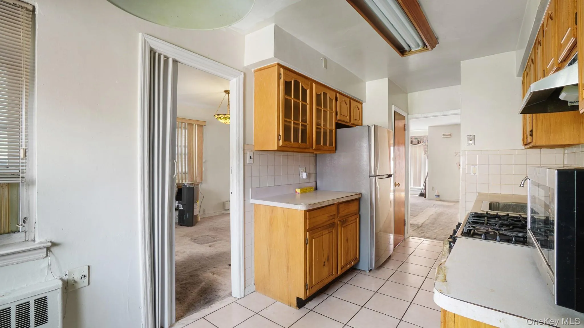 2436 Seymour Avenue, New York, NY, 4 Bedrooms Bedrooms, 8 Rooms Rooms,2 BathroomsBathrooms,Residential,For Rent,Seymour,0,999367 2436 Seymour Avenue, New York, NY, 4 Bedrooms Bedrooms, 8 Rooms Rooms,2 BathroomsBathrooms,Residential,For Rent,Seymour,0,999367