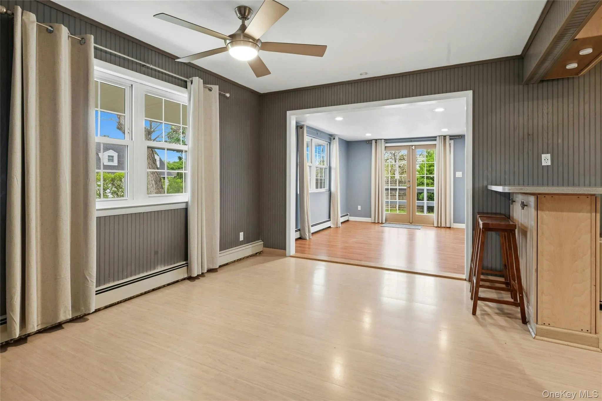226 5th Street, Babylon, NY, 3 Bedrooms Bedrooms, 6 Rooms Rooms,2 BathroomsBathrooms,Residential Sale,For Rent,5th,0,999368 226 5th Street, Babylon, NY, 3 Bedrooms Bedrooms, 6 Rooms Rooms,2 BathroomsBathrooms,Residential Sale,For Rent,5th,0,999368