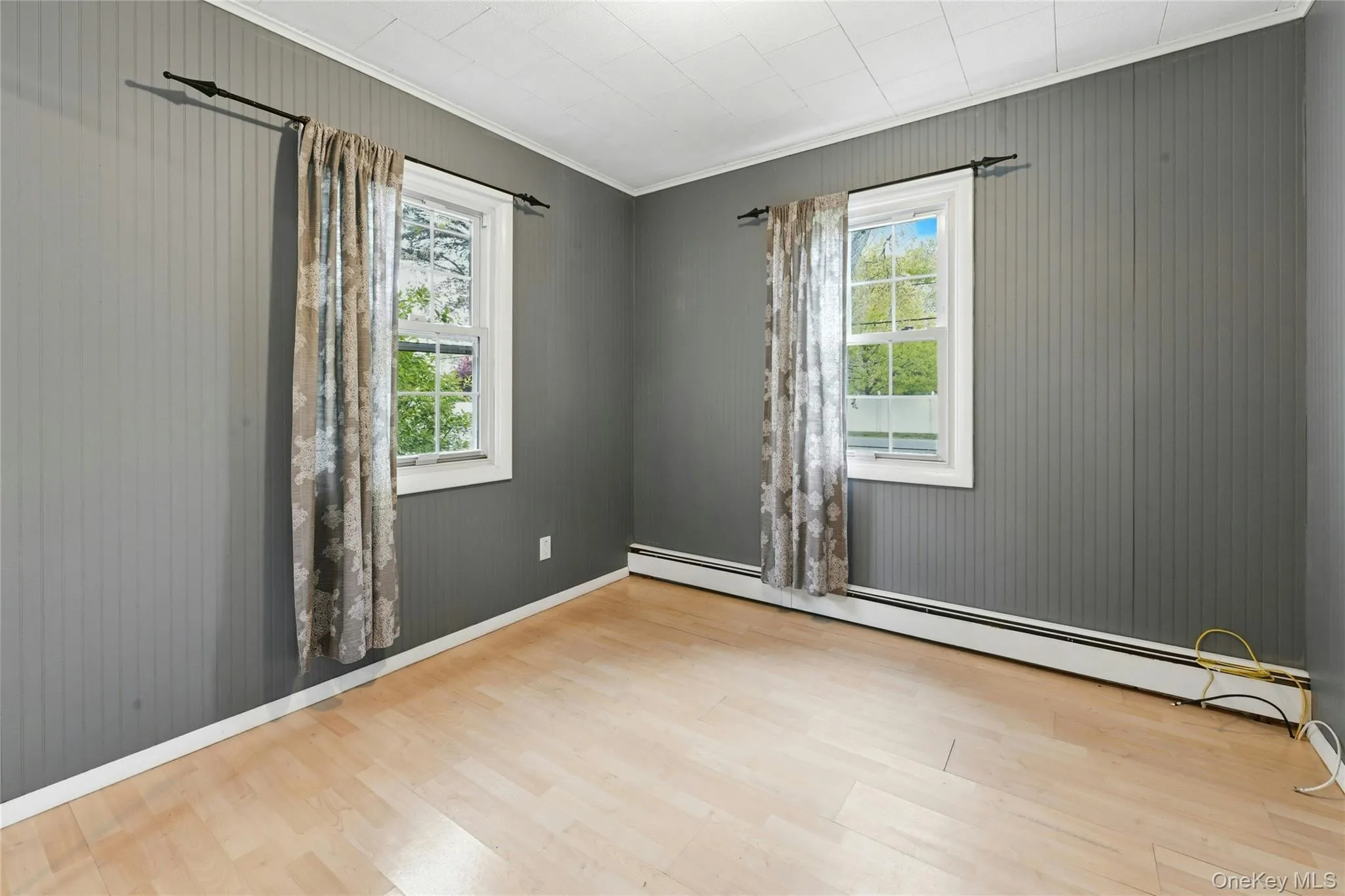 226 5th Street, Babylon, NY, 3 Bedrooms Bedrooms, 6 Rooms Rooms,2 BathroomsBathrooms,Residential Sale,For Rent,5th,0,999368 226 5th Street, Babylon, NY, 3 Bedrooms Bedrooms, 6 Rooms Rooms,2 BathroomsBathrooms,Residential Sale,For Rent,5th,0,999368