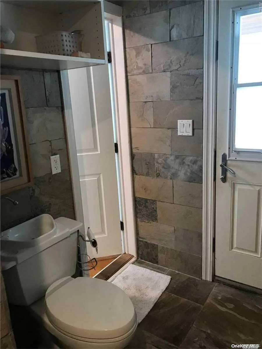 24 Buffalo Avenue, Hempstead, NY, 2 Bedrooms Bedrooms, 5 Rooms Rooms,2 BathroomsBathrooms,Residential Lease,For Rent,Buffalo,0,999370 24 Buffalo Avenue, Hempstead, NY, 2 Bedrooms Bedrooms, 5 Rooms Rooms,2 BathroomsBathrooms,Residential Lease,For Rent,Buffalo,0,999370
