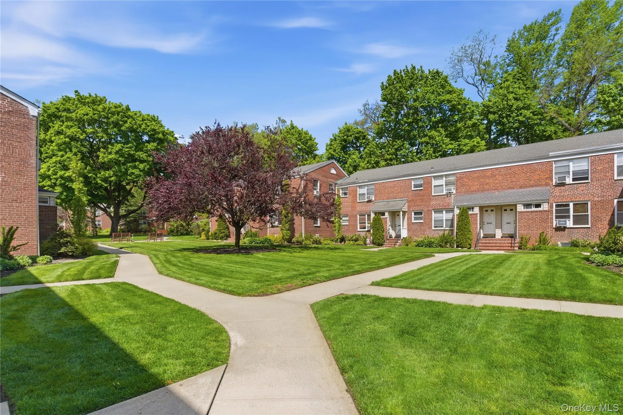 83 Edwards Street, North Hempstead, NY, 2 Bedrooms Bedrooms, 5 Rooms Rooms,1 BathroomBathrooms,Residential,For Rent,Edwards,0,999371 83 Edwards Street, North Hempstead, NY, 2 Bedrooms Bedrooms, 5 Rooms Rooms,1 BathroomBathrooms,Residential,For Rent,Edwards,0,999371