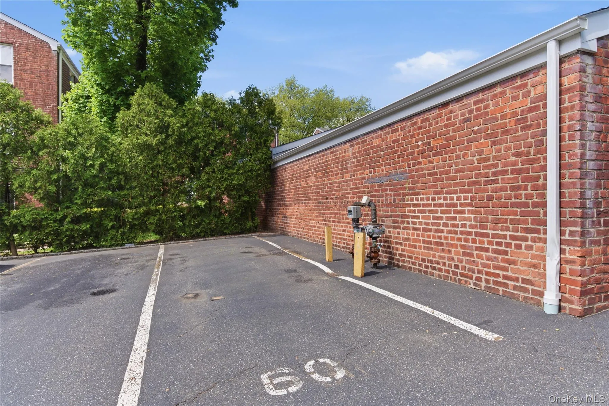 83 Edwards Street, North Hempstead, NY, 2 Bedrooms Bedrooms, 5 Rooms Rooms,1 BathroomBathrooms,Residential,For Rent,Edwards,0,999371 83 Edwards Street, North Hempstead, NY, 2 Bedrooms Bedrooms, 5 Rooms Rooms,1 BathroomBathrooms,Residential,For Rent,Edwards,0,999371