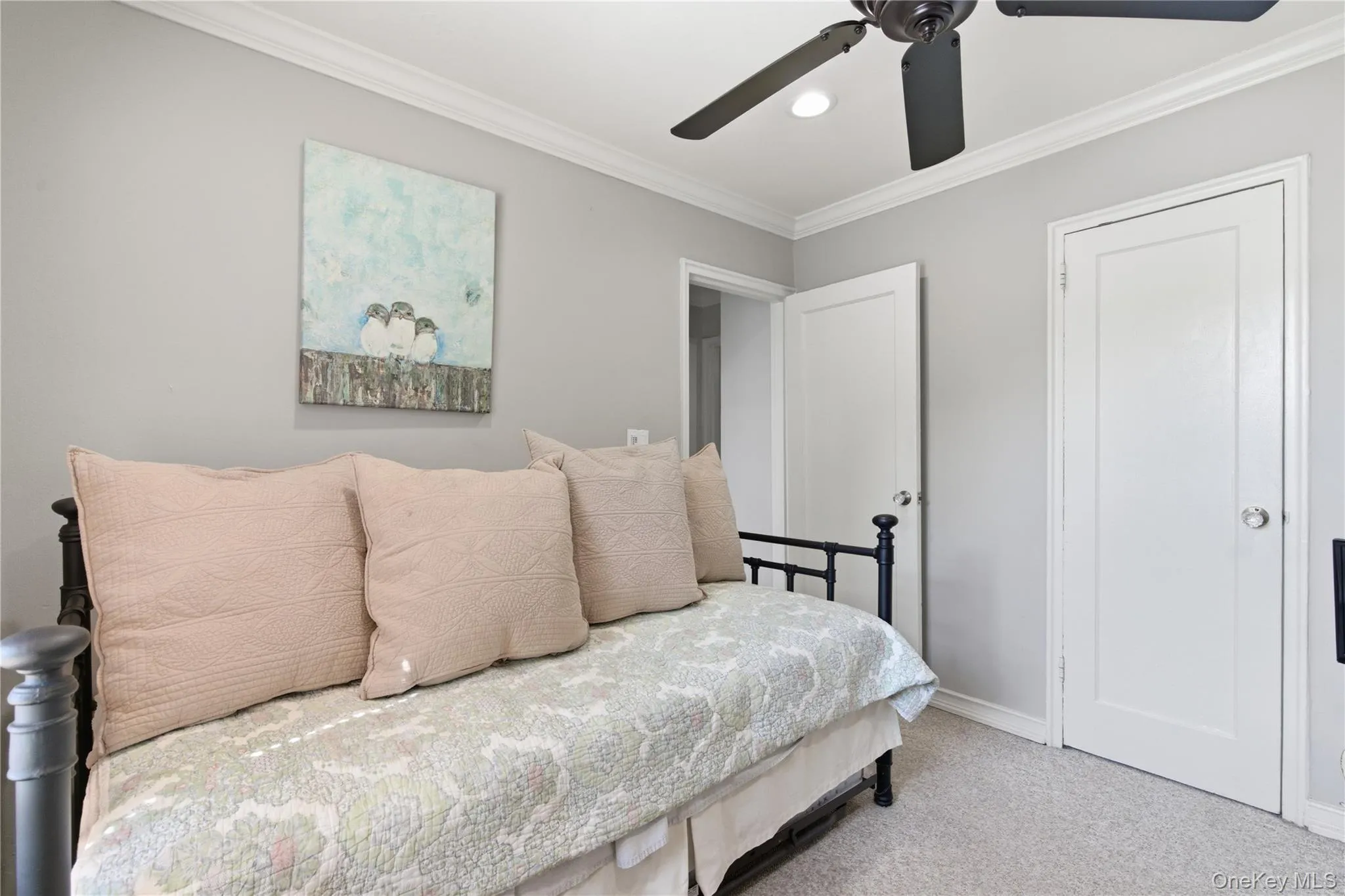 83 Edwards Street, North Hempstead, NY, 2 Bedrooms Bedrooms, 5 Rooms Rooms,1 BathroomBathrooms,Residential,For Rent,Edwards,0,999371 83 Edwards Street, North Hempstead, NY, 2 Bedrooms Bedrooms, 5 Rooms Rooms,1 BathroomBathrooms,Residential,For Rent,Edwards,0,999371