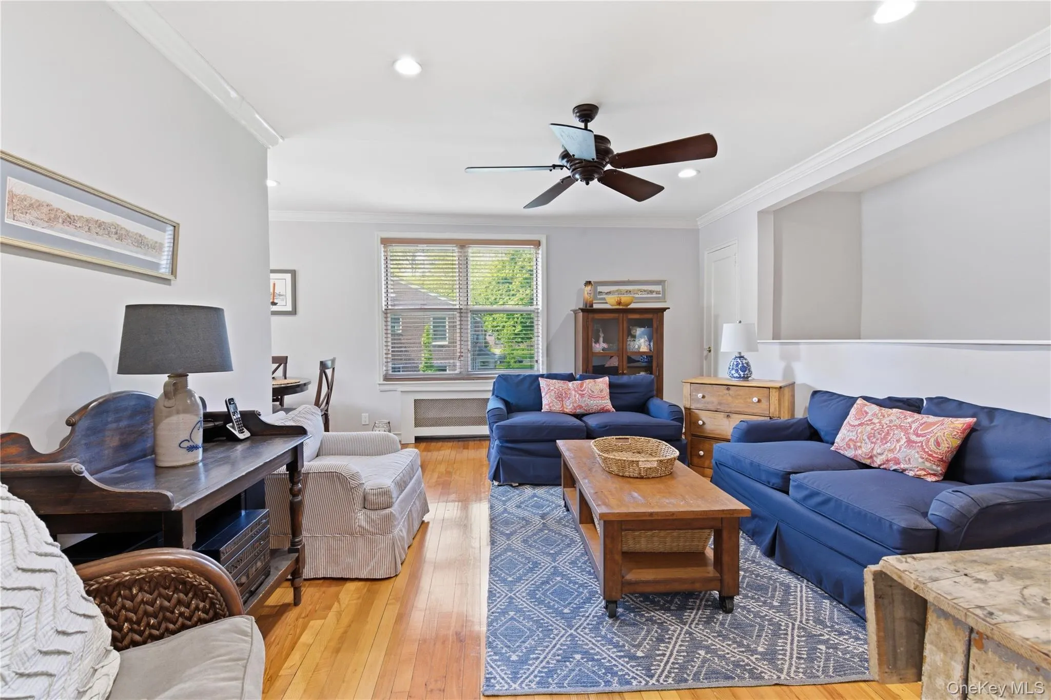 83 Edwards Street, North Hempstead, NY, 2 Bedrooms Bedrooms, 5 Rooms Rooms,1 BathroomBathrooms,Residential,For Rent,Edwards,0,999371 83 Edwards Street, North Hempstead, NY, 2 Bedrooms Bedrooms, 5 Rooms Rooms,1 BathroomBathrooms,Residential,For Rent,Edwards,0,999371