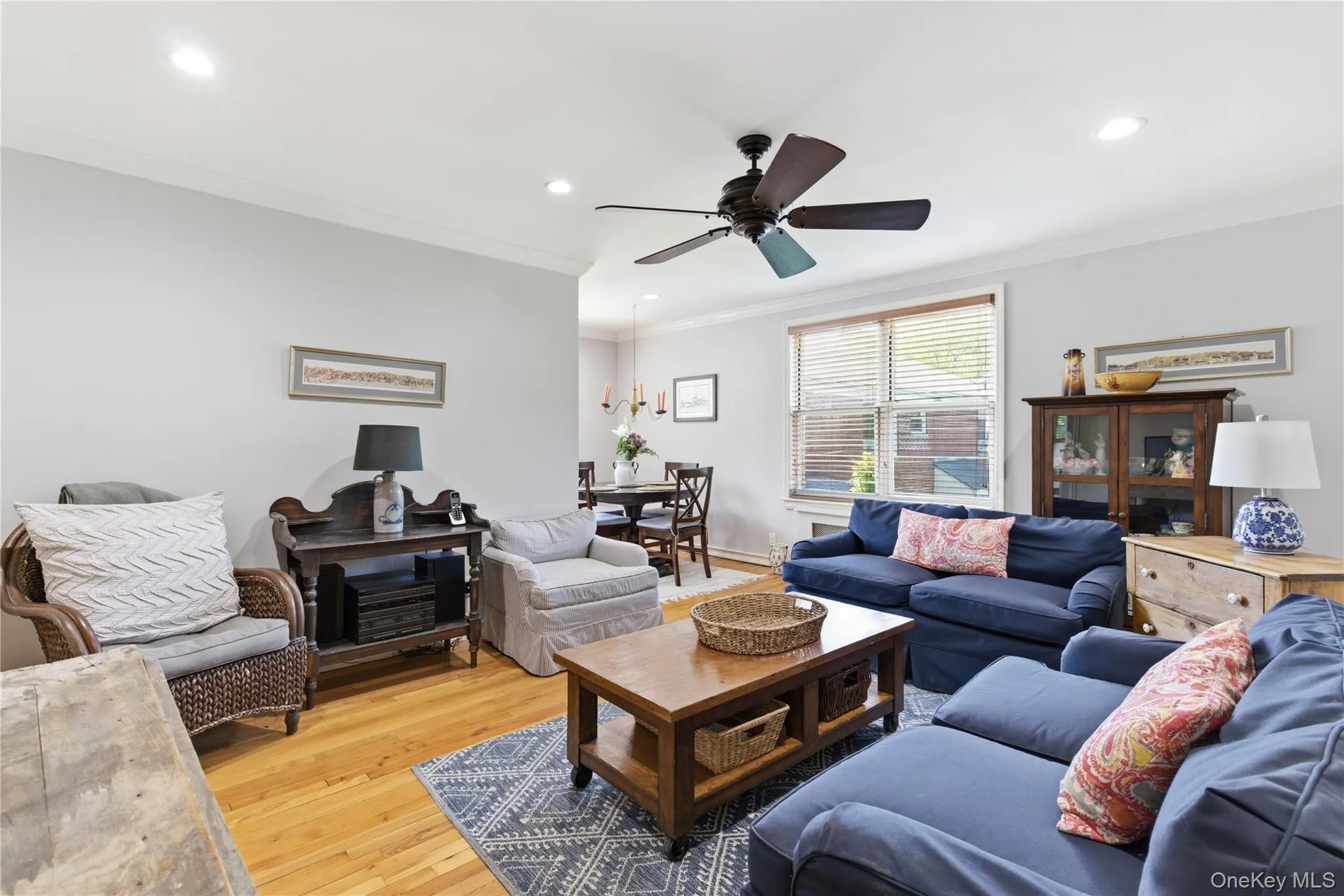 83 Edwards Street, North Hempstead, NY, 2 Bedrooms Bedrooms, 5 Rooms Rooms,1 BathroomBathrooms,Residential,For Rent,Edwards,0,999371 83 Edwards Street, North Hempstead, NY, 2 Bedrooms Bedrooms, 5 Rooms Rooms,1 BathroomBathrooms,Residential,For Rent,Edwards,0,999371