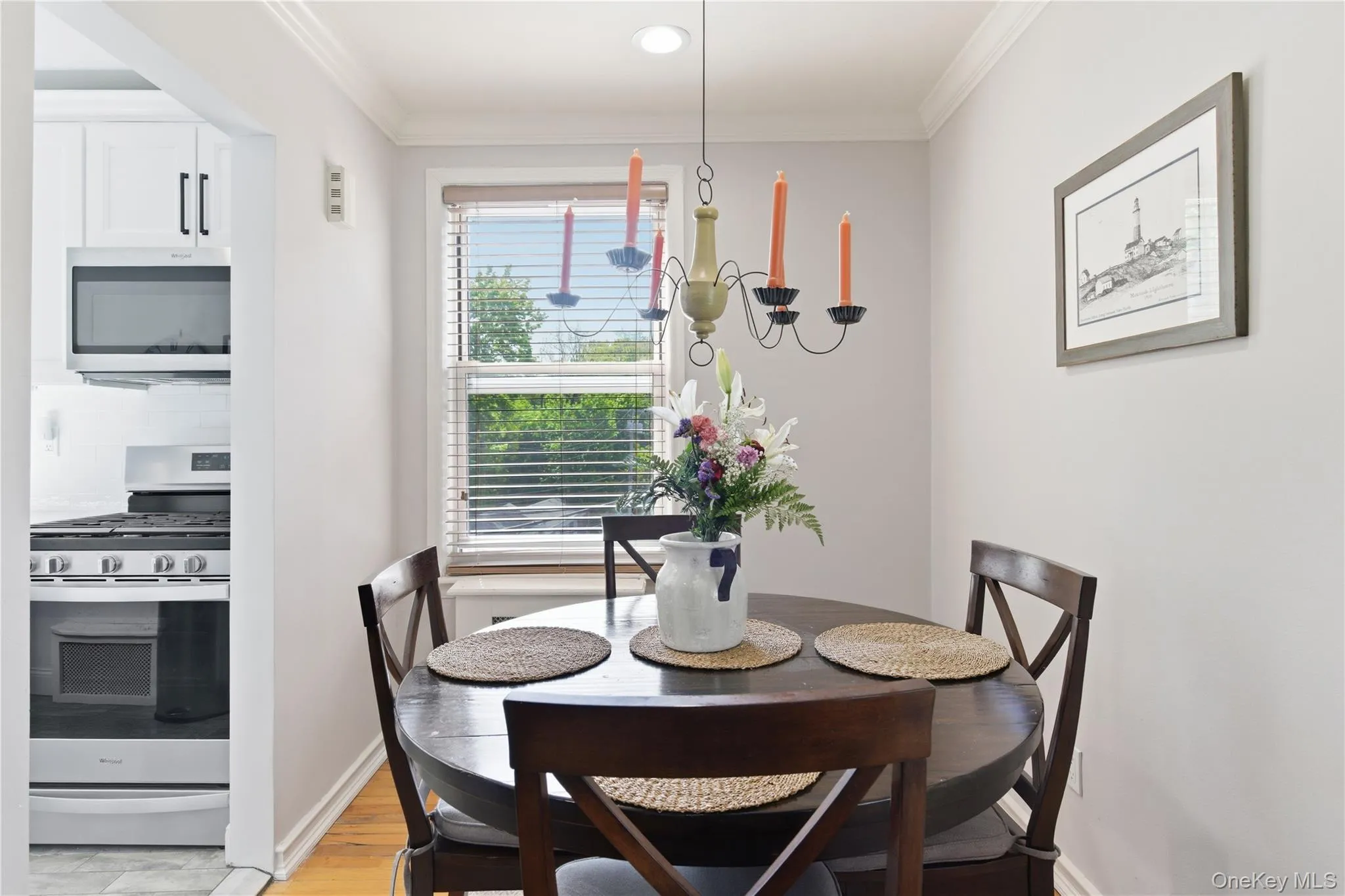 83 Edwards Street, North Hempstead, NY, 2 Bedrooms Bedrooms, 5 Rooms Rooms,1 BathroomBathrooms,Residential,For Rent,Edwards,0,999371 83 Edwards Street, North Hempstead, NY, 2 Bedrooms Bedrooms, 5 Rooms Rooms,1 BathroomBathrooms,Residential,For Rent,Edwards,0,999371