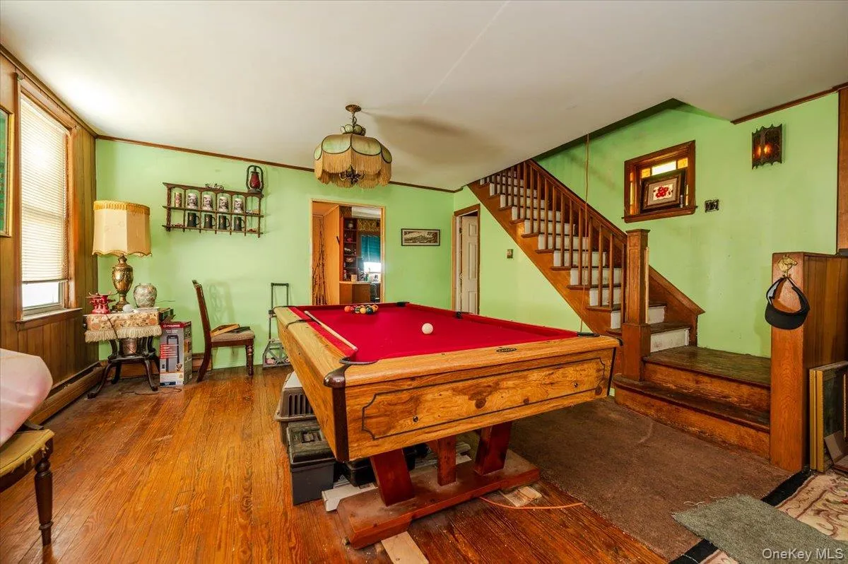 535 Edison Avenue, New York, NY, 3 Bedrooms Bedrooms, 7 Rooms Rooms,2 BathroomsBathrooms,Residential,For Rent,Edison,0,999373 535 Edison Avenue, New York, NY, 3 Bedrooms Bedrooms, 7 Rooms Rooms,2 BathroomsBathrooms,Residential,For Rent,Edison,0,999373