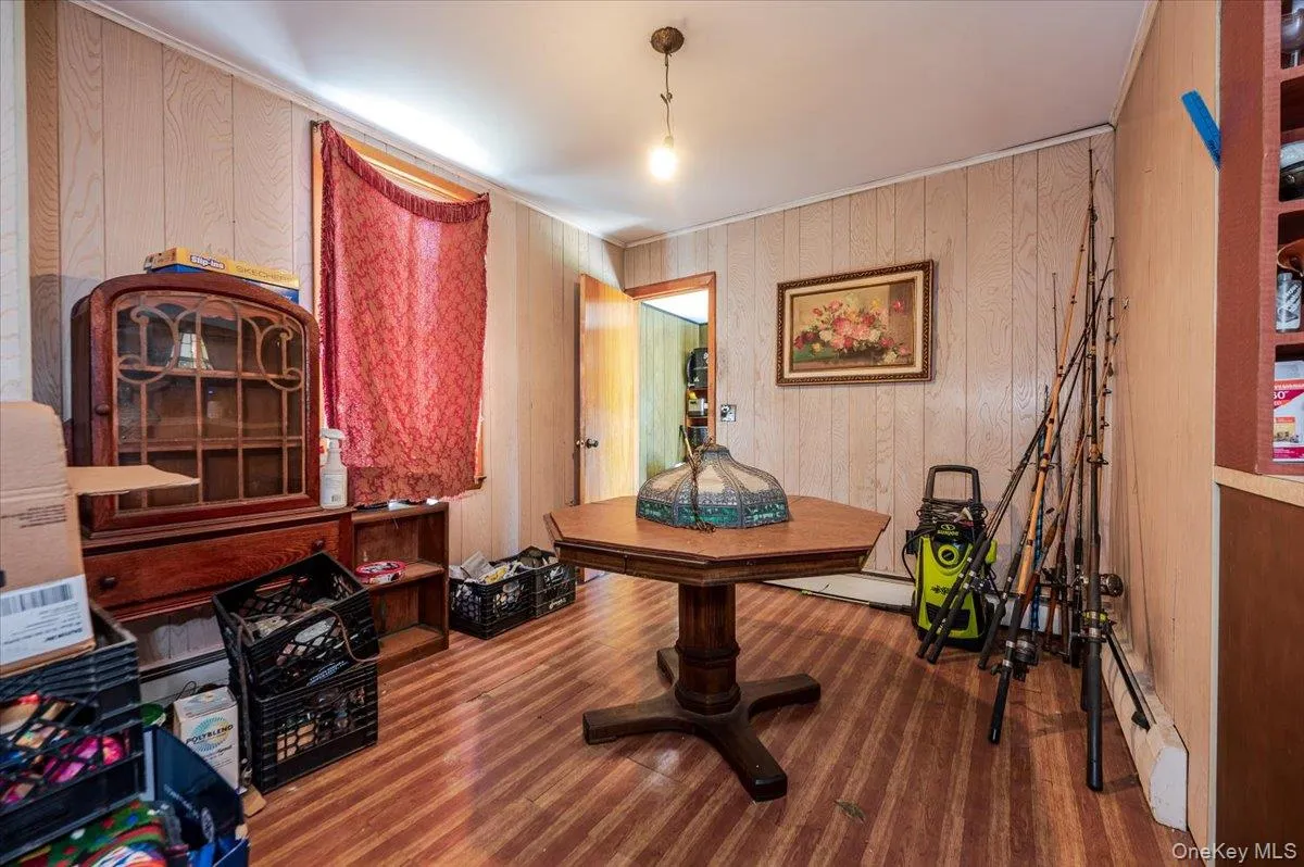 535 Edison Avenue, New York, NY, 3 Bedrooms Bedrooms, 7 Rooms Rooms,2 BathroomsBathrooms,Residential,For Rent,Edison,0,999373 535 Edison Avenue, New York, NY, 3 Bedrooms Bedrooms, 7 Rooms Rooms,2 BathroomsBathrooms,Residential,For Rent,Edison,0,999373