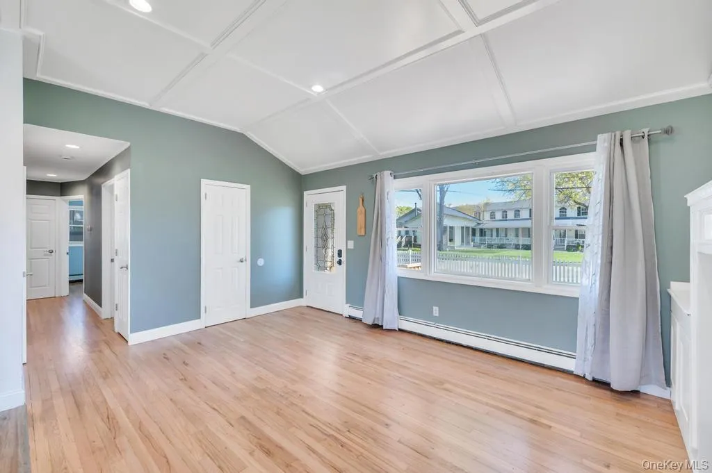 59 Applegate Drive, Brookhaven, NY, 3 Bedrooms Bedrooms, 6 Rooms Rooms,1 BathroomBathrooms,Residential Sale,For Rent,Applegate,0,999374 59 Applegate Drive, Brookhaven, NY, 3 Bedrooms Bedrooms, 6 Rooms Rooms,1 BathroomBathrooms,Residential Sale,For Rent,Applegate,0,999374