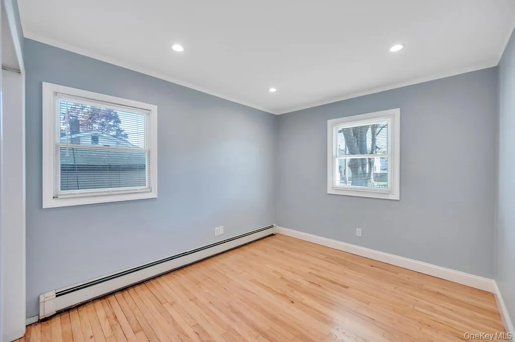 59 Applegate Drive, Brookhaven, NY, 3 Bedrooms Bedrooms, 6 Rooms Rooms,1 BathroomBathrooms,Residential Sale,For Rent,Applegate,0,999374 59 Applegate Drive, Brookhaven, NY, 3 Bedrooms Bedrooms, 6 Rooms Rooms,1 BathroomBathrooms,Residential Sale,For Rent,Applegate,0,999374