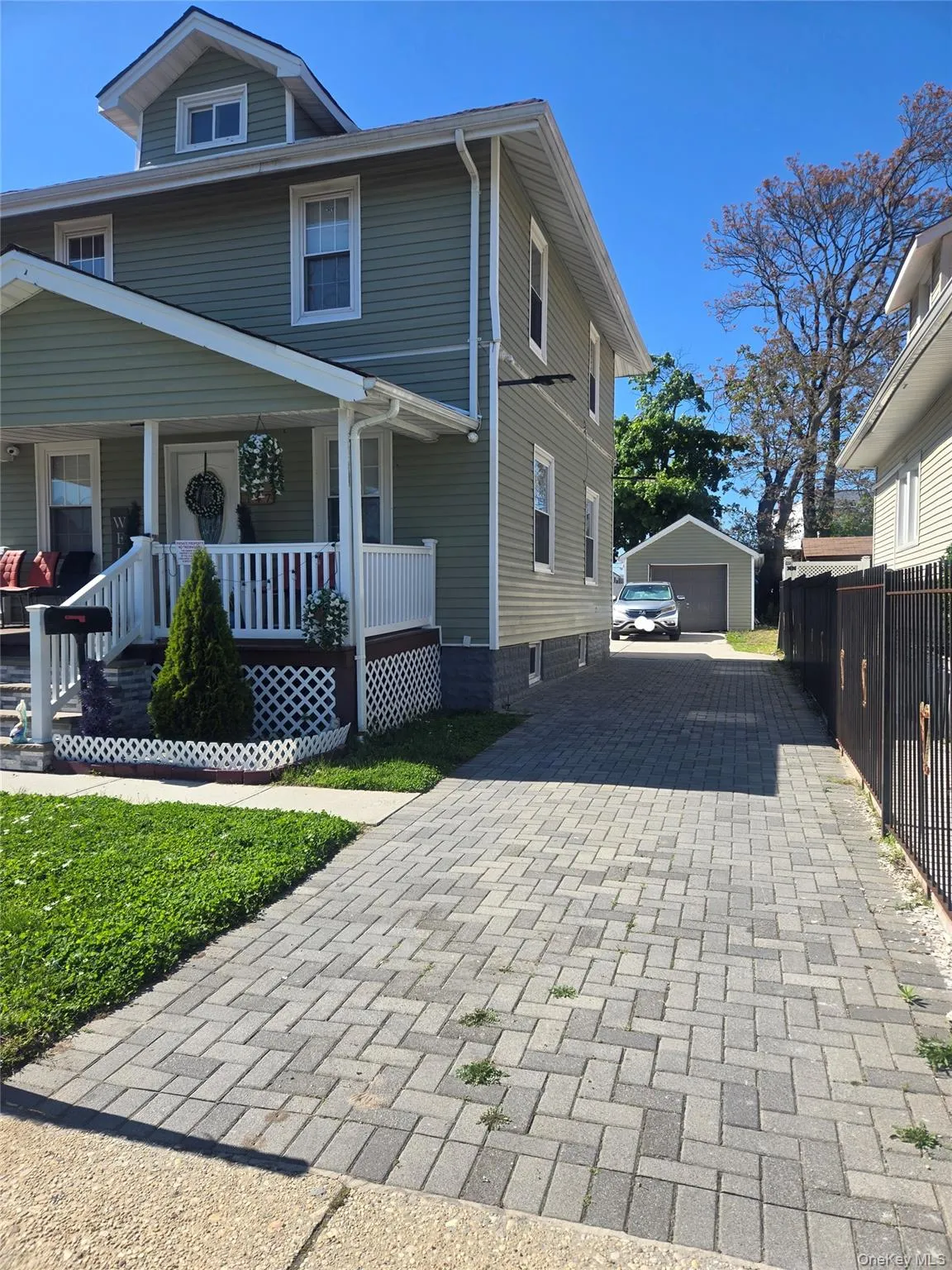 147 Elizabeth Avenue, Hempstead, NY, 3 Bedrooms Bedrooms, 7 Rooms Rooms,3 BathroomsBathrooms,Residential,For Rent,Elizabeth,0,999387 147 Elizabeth Avenue, Hempstead, NY, 3 Bedrooms Bedrooms, 7 Rooms Rooms,3 BathroomsBathrooms,Residential,For Rent,Elizabeth,0,999387