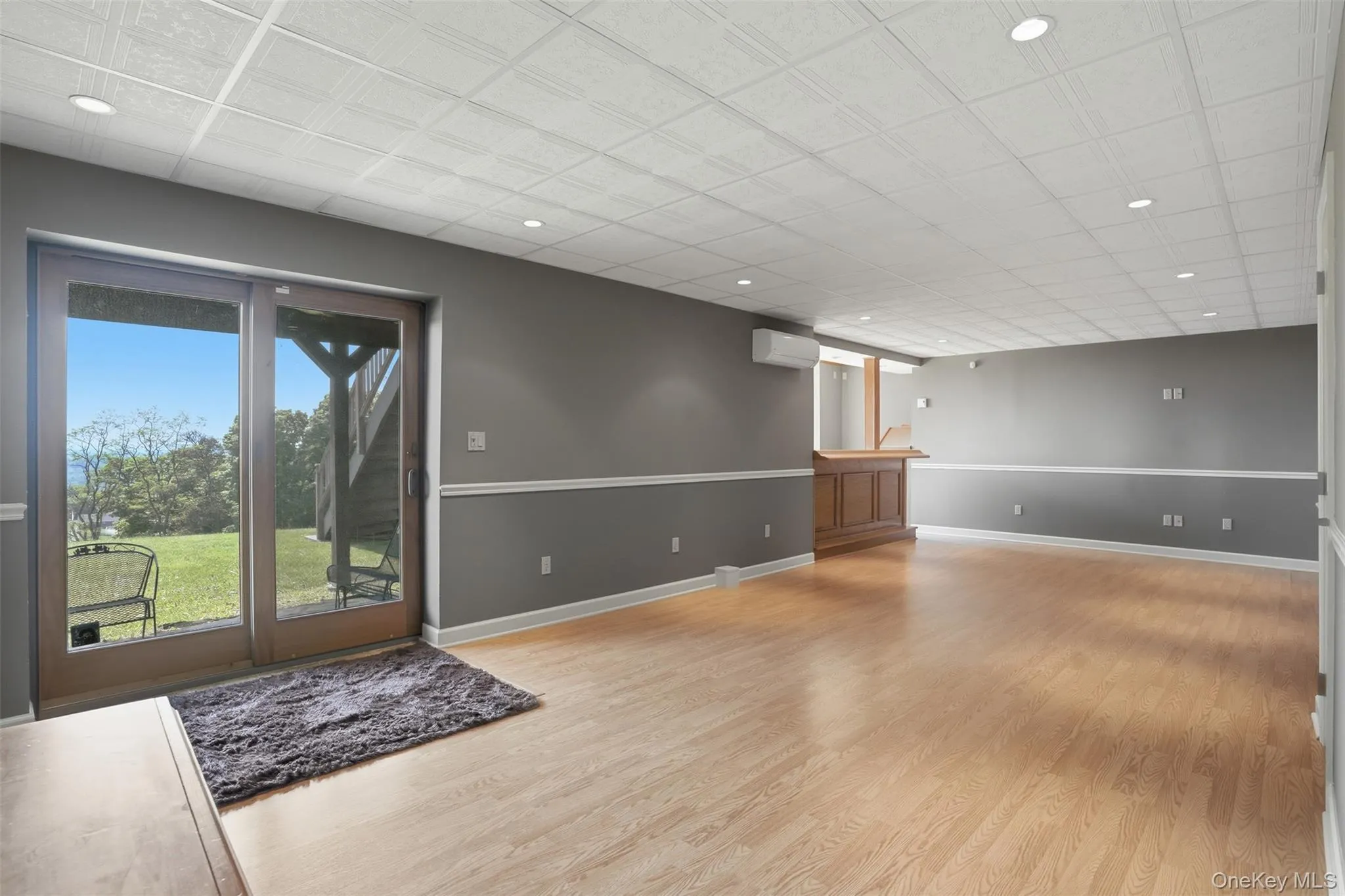 Walkout basement. Walkout basement.