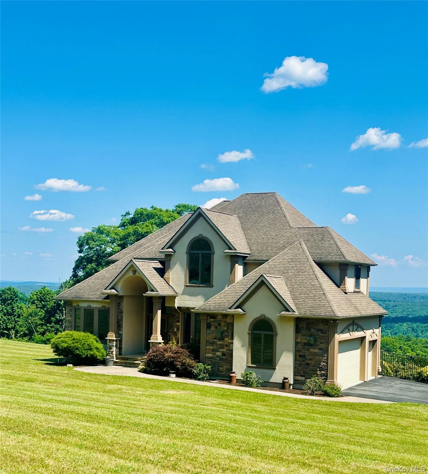 Stunning Home! Stunning Home!