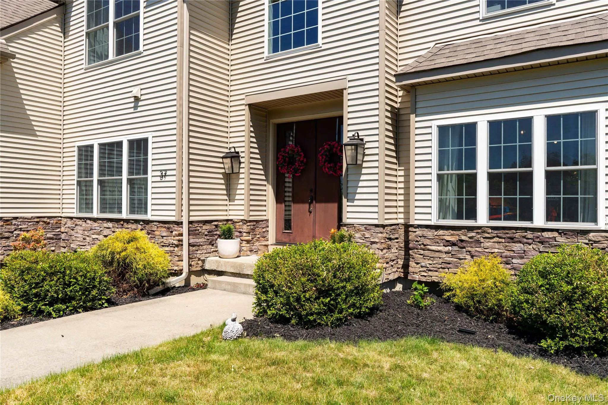 37 Biltmore Drive, Beekman, NY, 4 Bedrooms Bedrooms, 9 Rooms Rooms,3 BathroomsBathrooms,Residential,For Rent,Biltmore,0,999409 37 Biltmore Drive, Beekman, NY, 4 Bedrooms Bedrooms, 9 Rooms Rooms,3 BathroomsBathrooms,Residential,For Rent,Biltmore,0,999409