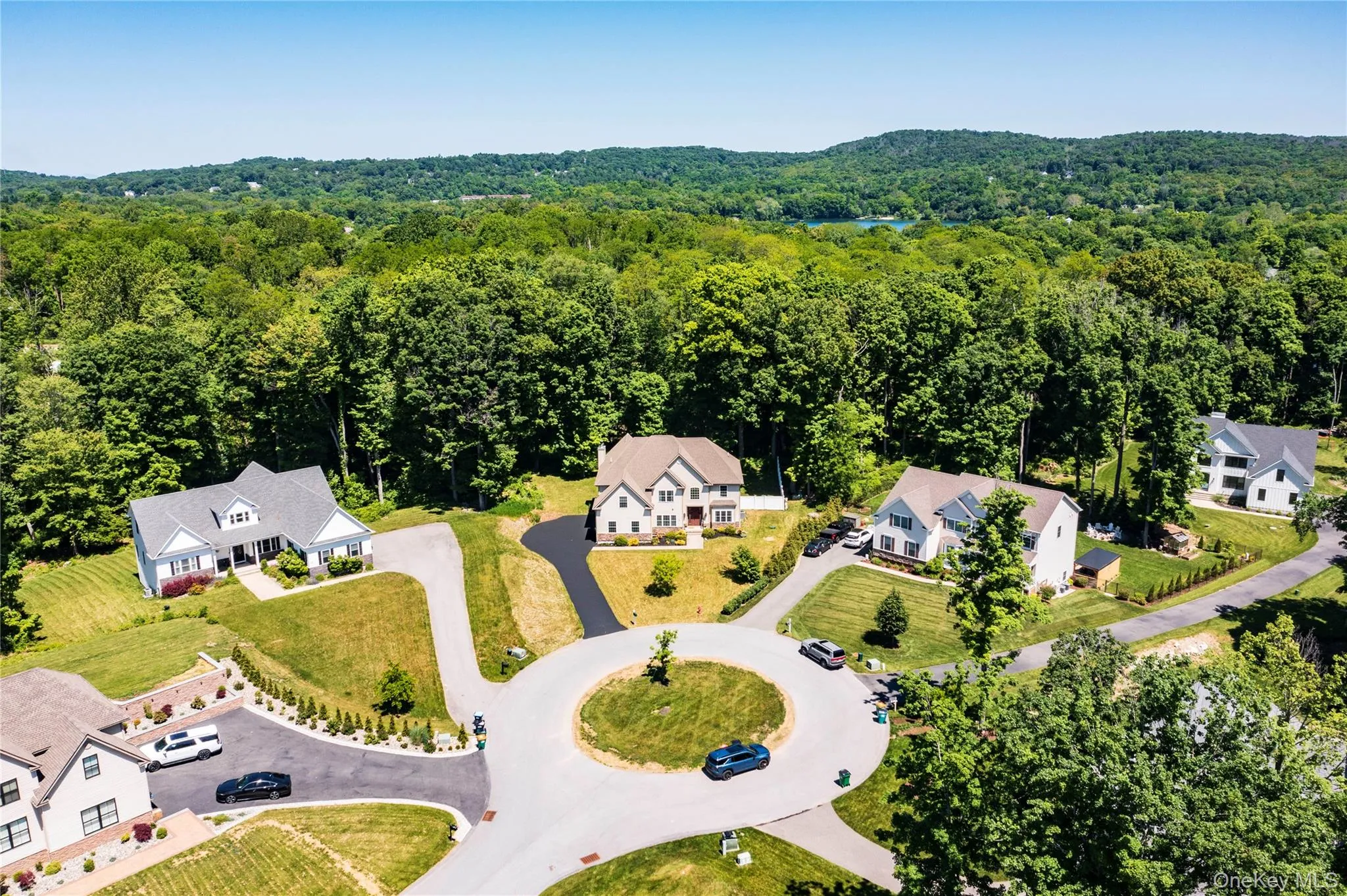 37 Biltmore Drive, Beekman, NY, 4 Bedrooms Bedrooms, 9 Rooms Rooms,3 BathroomsBathrooms,Residential,For Rent,Biltmore,0,999409 37 Biltmore Drive, Beekman, NY, 4 Bedrooms Bedrooms, 9 Rooms Rooms,3 BathroomsBathrooms,Residential,For Rent,Biltmore,0,999409