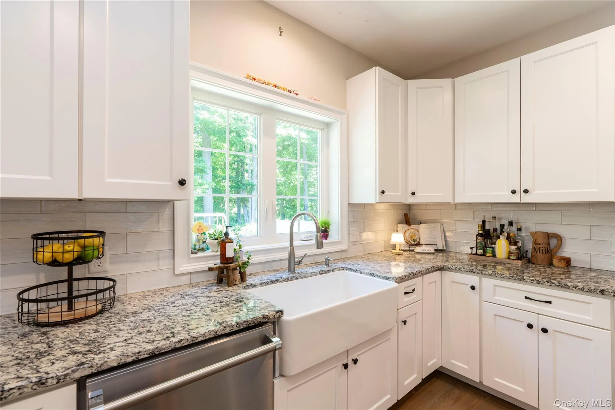 37 Biltmore Drive, Beekman, NY, 4 Bedrooms Bedrooms, 9 Rooms Rooms,3 BathroomsBathrooms,Residential,For Rent,Biltmore,0,999409 37 Biltmore Drive, Beekman, NY, 4 Bedrooms Bedrooms, 9 Rooms Rooms,3 BathroomsBathrooms,Residential,For Rent,Biltmore,0,999409