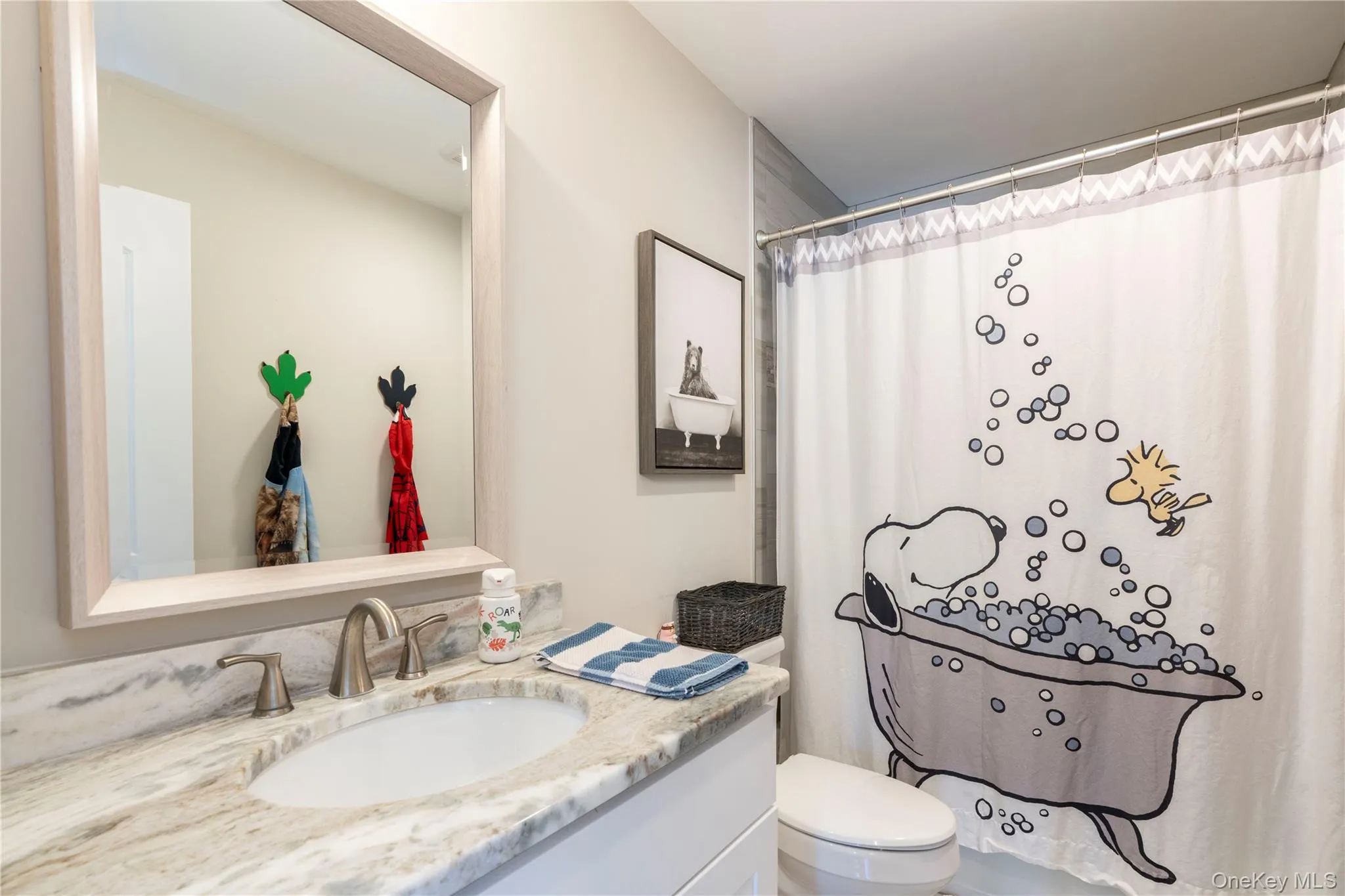 37 Biltmore Drive, Beekman, NY, 4 Bedrooms Bedrooms, 9 Rooms Rooms,3 BathroomsBathrooms,Residential,For Rent,Biltmore,0,999409 37 Biltmore Drive, Beekman, NY, 4 Bedrooms Bedrooms, 9 Rooms Rooms,3 BathroomsBathrooms,Residential,For Rent,Biltmore,0,999409