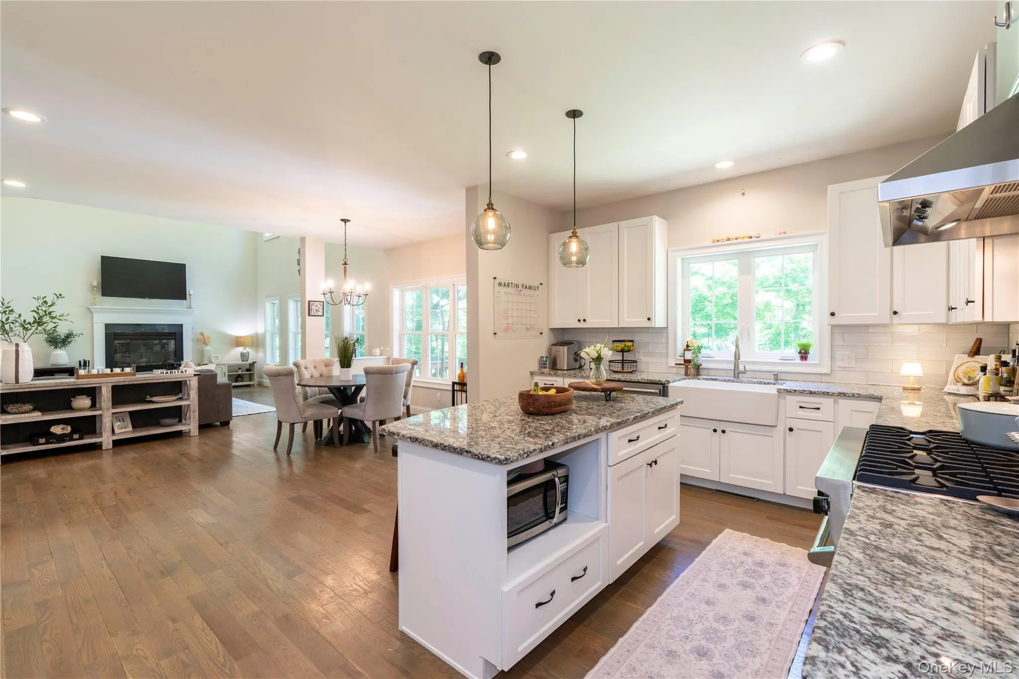 37 Biltmore Drive, Beekman, NY, 4 Bedrooms Bedrooms, 9 Rooms Rooms,3 BathroomsBathrooms,Residential,For Rent,Biltmore,0,999409 37 Biltmore Drive, Beekman, NY, 4 Bedrooms Bedrooms, 9 Rooms Rooms,3 BathroomsBathrooms,Residential,For Rent,Biltmore,0,999409