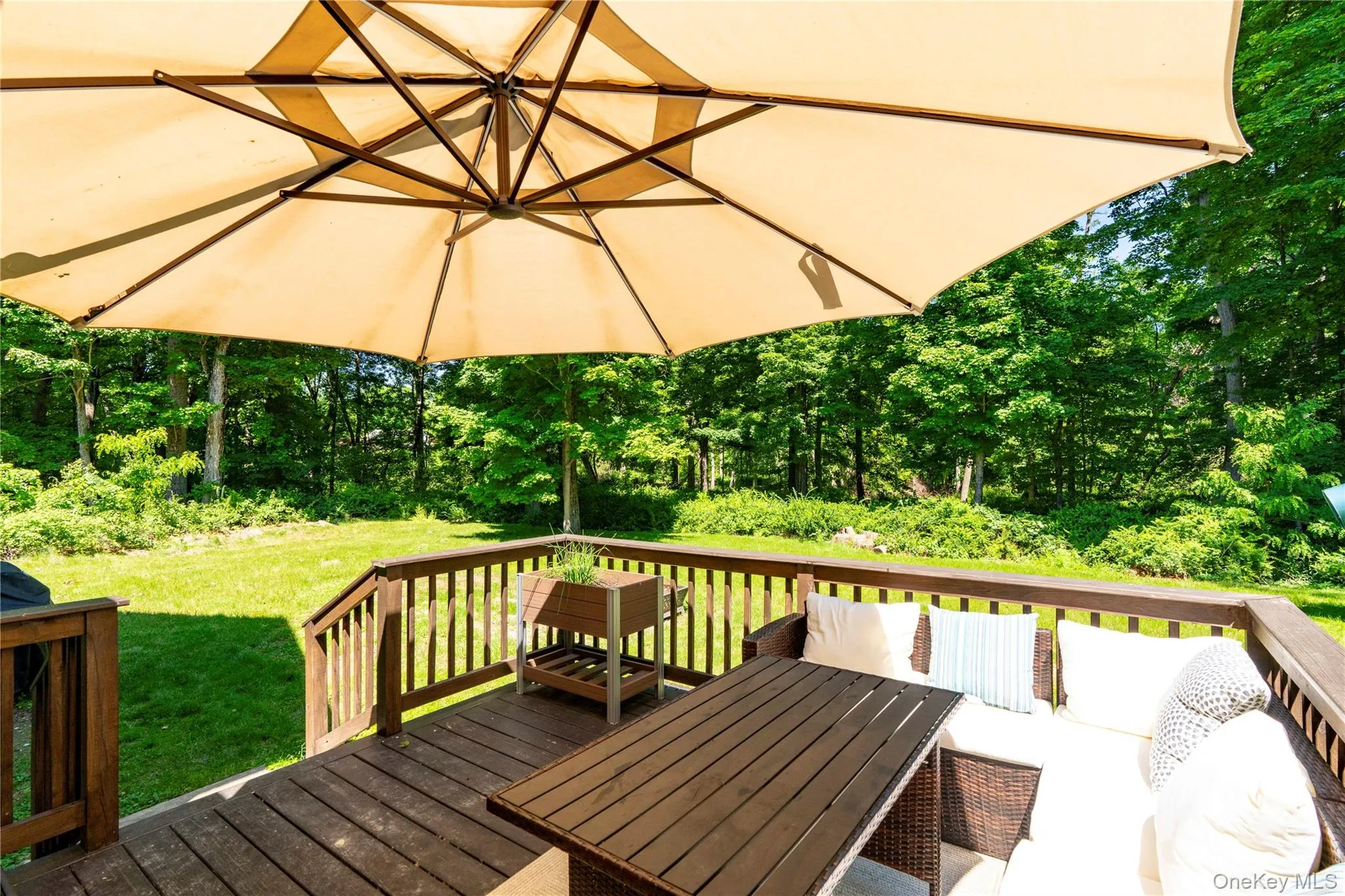 37 Biltmore Drive, Beekman, NY, 4 Bedrooms Bedrooms, 9 Rooms Rooms,3 BathroomsBathrooms,Residential,For Rent,Biltmore,0,999409 37 Biltmore Drive, Beekman, NY, 4 Bedrooms Bedrooms, 9 Rooms Rooms,3 BathroomsBathrooms,Residential,For Rent,Biltmore,0,999409