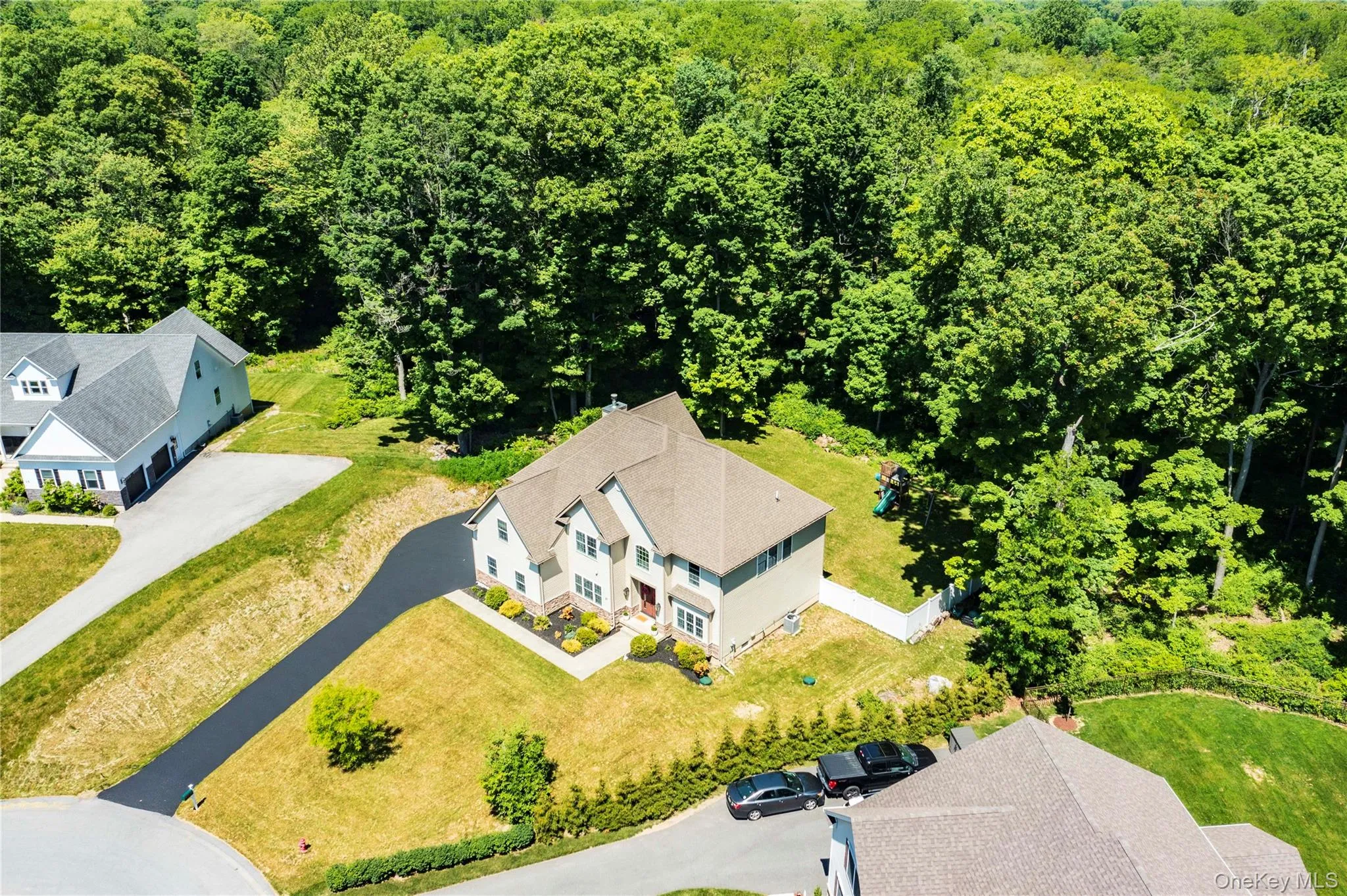37 Biltmore Drive, Beekman, NY, 4 Bedrooms Bedrooms, 9 Rooms Rooms,3 BathroomsBathrooms,Residential,For Rent,Biltmore,0,999409 37 Biltmore Drive, Beekman, NY, 4 Bedrooms Bedrooms, 9 Rooms Rooms,3 BathroomsBathrooms,Residential,For Rent,Biltmore,0,999409