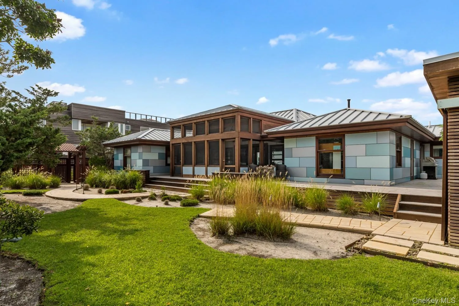 19 Bayview Walk, Islip, NY, 5 Bedrooms Bedrooms, 8 Rooms Rooms,3 BathroomsBathrooms,Residential Lease,For Rent,Bayview,0,999415 19 Bayview Walk, Islip, NY, 5 Bedrooms Bedrooms, 8 Rooms Rooms,3 BathroomsBathrooms,Residential Lease,For Rent,Bayview,0,999415