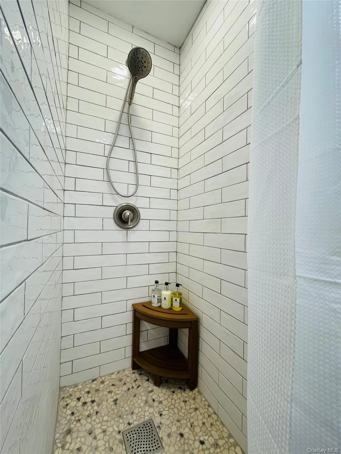629 New Kingston Road, Middletown, NY, 3 Bedrooms Bedrooms, 5 Rooms Rooms,2 BathroomsBathrooms,Residential,For Rent,New Kingston,0,999419 629 New Kingston Road, Middletown, NY, 3 Bedrooms Bedrooms, 5 Rooms Rooms,2 BathroomsBathrooms,Residential,For Rent,New Kingston,0,999419