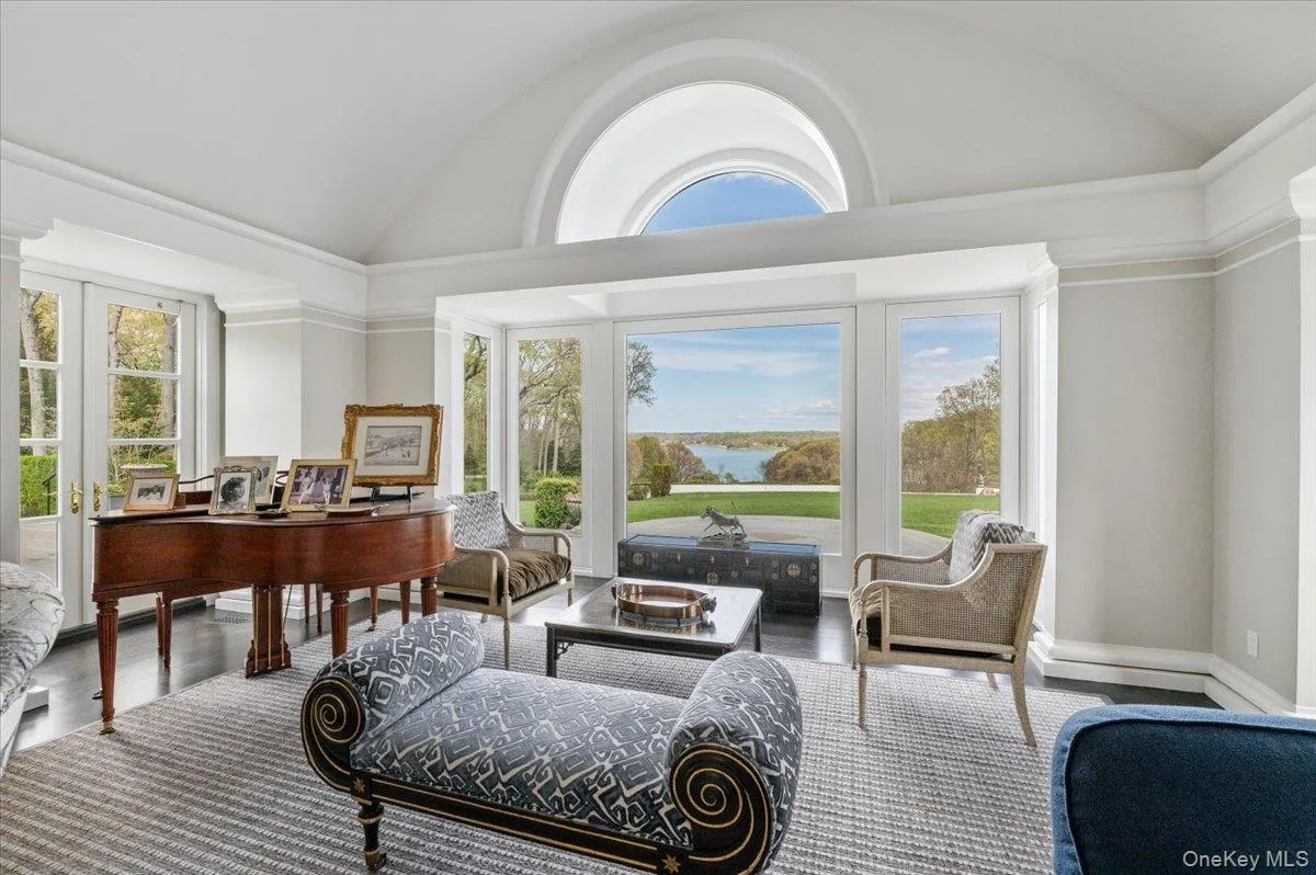 233 Cleft Road, Oyster Bay, NY, 4 Bedrooms Bedrooms, 14 Rooms Rooms,4 BathroomsBathrooms,Residential Sale,For Rent,Cleft,0,999427 233 Cleft Road, Oyster Bay, NY, 4 Bedrooms Bedrooms, 14 Rooms Rooms,4 BathroomsBathrooms,Residential Sale,For Rent,Cleft,0,999427