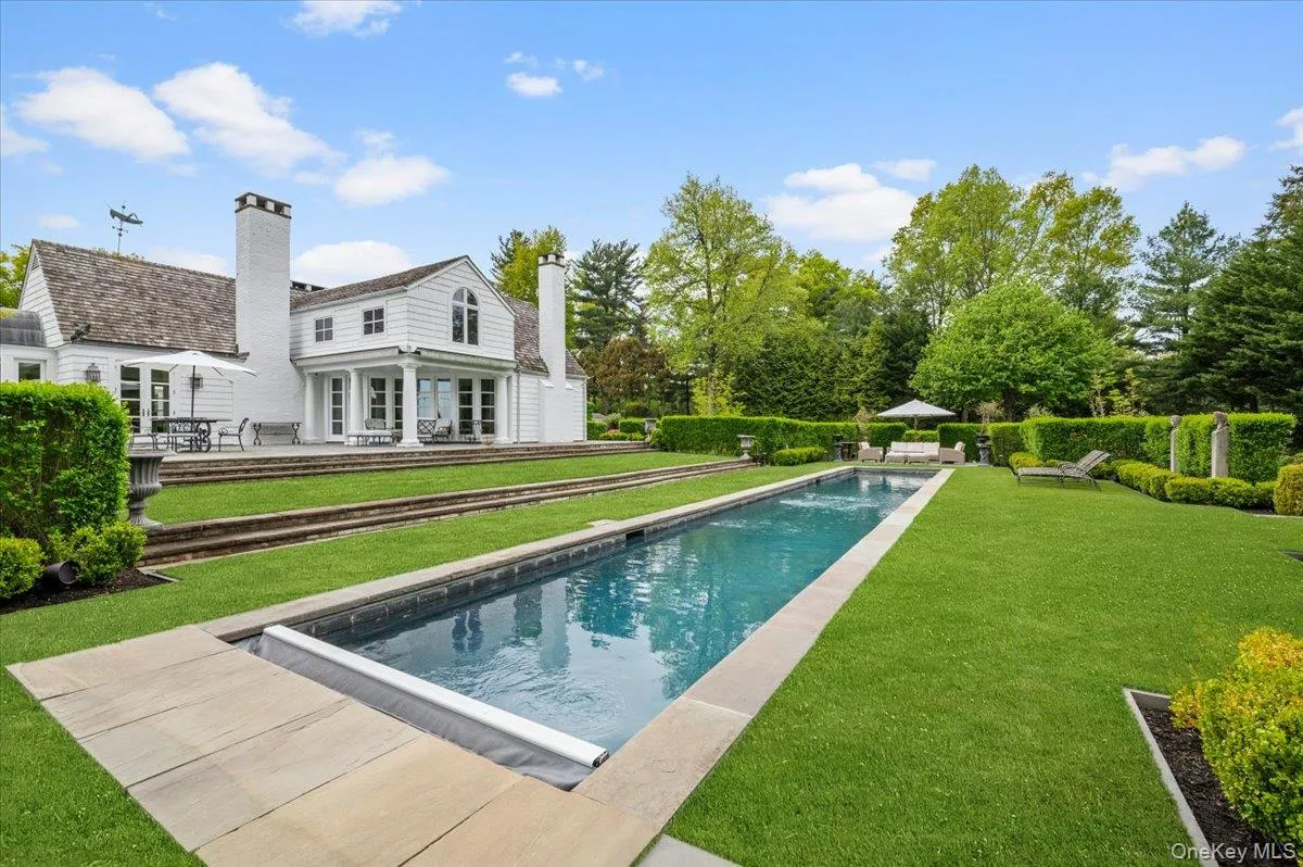 233 Cleft Road, Oyster Bay, NY, 4 Bedrooms Bedrooms, 14 Rooms Rooms,4 BathroomsBathrooms,Residential Sale,For Rent,Cleft,0,999427 233 Cleft Road, Oyster Bay, NY, 4 Bedrooms Bedrooms, 14 Rooms Rooms,4 BathroomsBathrooms,Residential Sale,For Rent,Cleft,0,999427