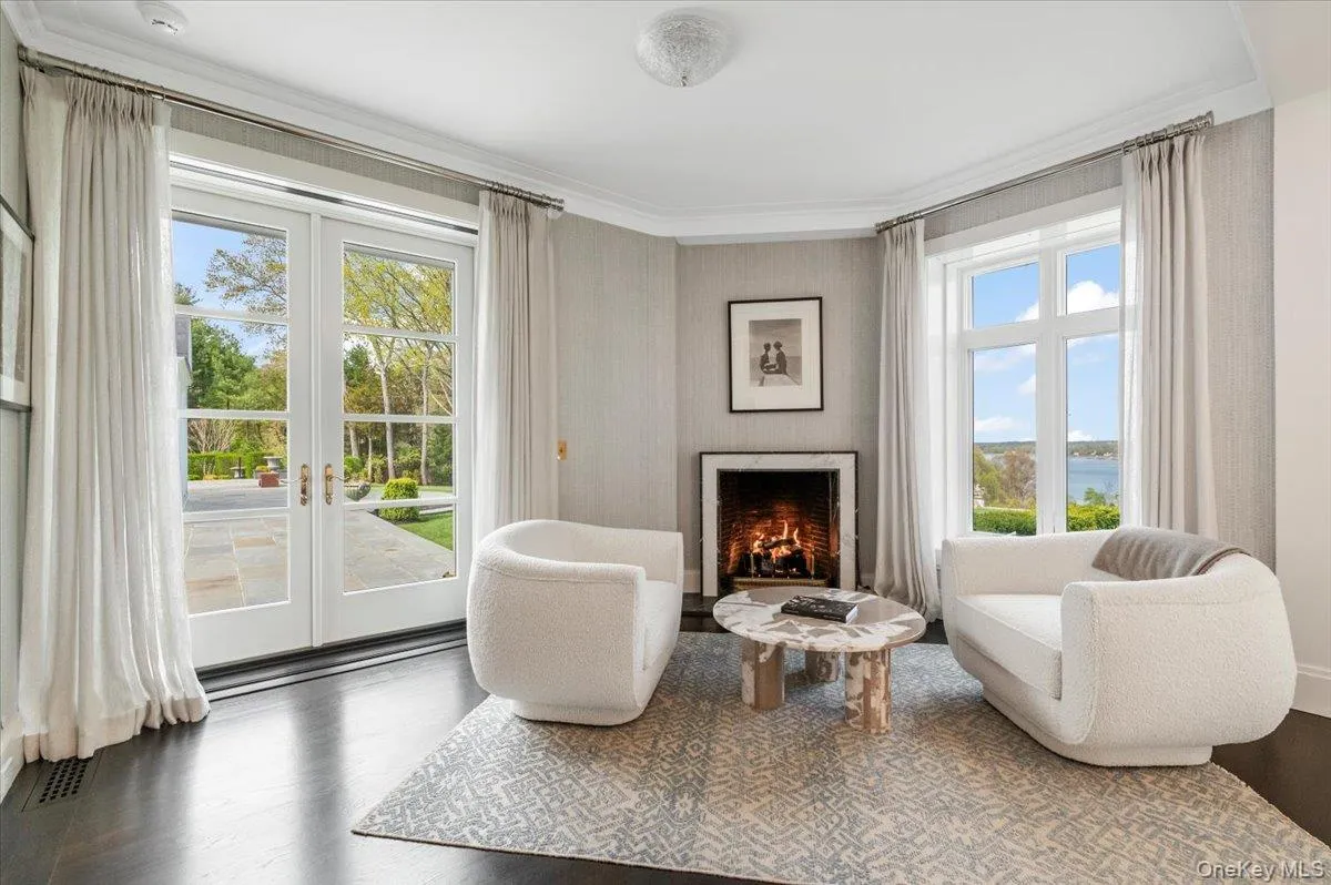 233 Cleft Road, Oyster Bay, NY, 4 Bedrooms Bedrooms, 14 Rooms Rooms,4 BathroomsBathrooms,Residential Sale,For Rent,Cleft,0,999427 233 Cleft Road, Oyster Bay, NY, 4 Bedrooms Bedrooms, 14 Rooms Rooms,4 BathroomsBathrooms,Residential Sale,For Rent,Cleft,0,999427