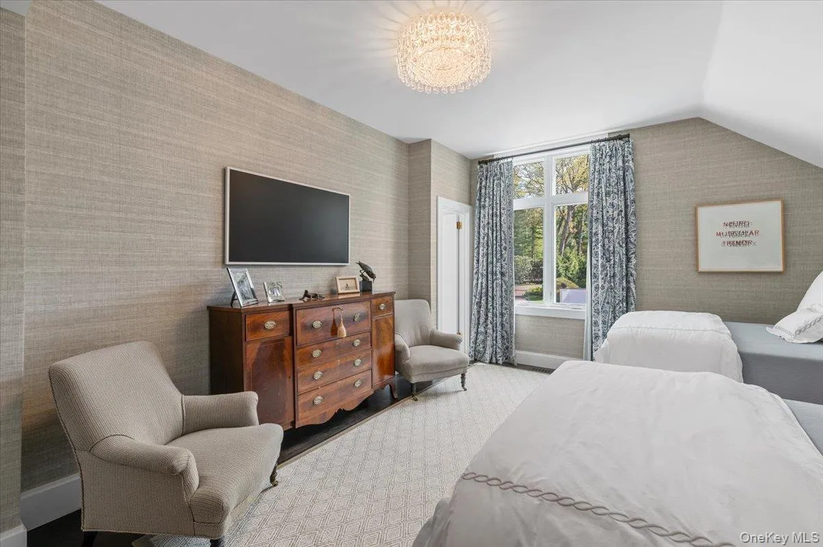233 Cleft Road, Oyster Bay, NY, 4 Bedrooms Bedrooms, 14 Rooms Rooms,4 BathroomsBathrooms,Residential Sale,For Rent,Cleft,0,999427 233 Cleft Road, Oyster Bay, NY, 4 Bedrooms Bedrooms, 14 Rooms Rooms,4 BathroomsBathrooms,Residential Sale,For Rent,Cleft,0,999427