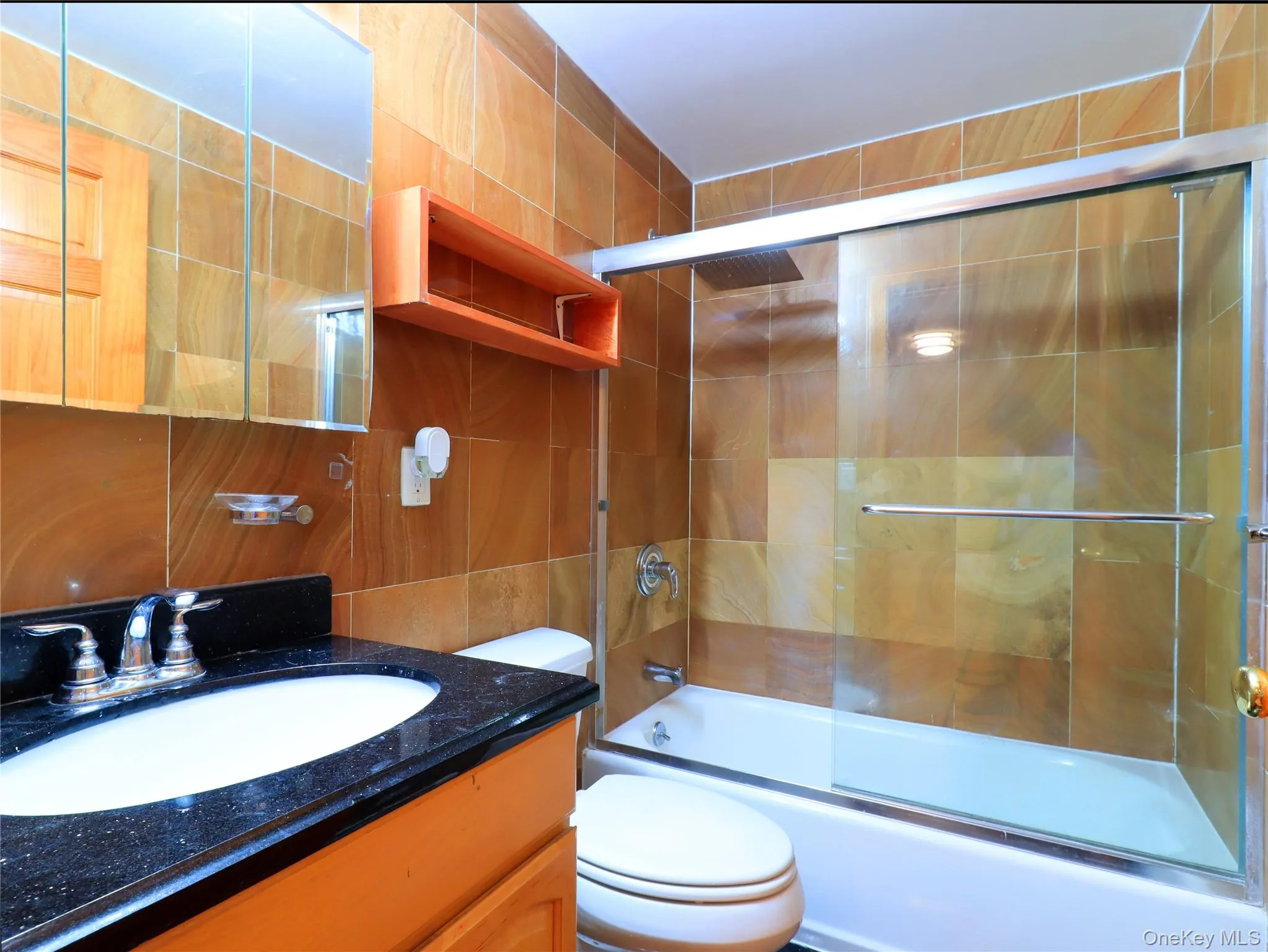 3733 107th Street, New York, NY, 2 Bedrooms Bedrooms, 5 Rooms Rooms,1 BathroomBathrooms,Residential,For Rent,107th,0,999434 3733 107th Street, New York, NY, 2 Bedrooms Bedrooms, 5 Rooms Rooms,1 BathroomBathrooms,Residential,For Rent,107th,0,999434