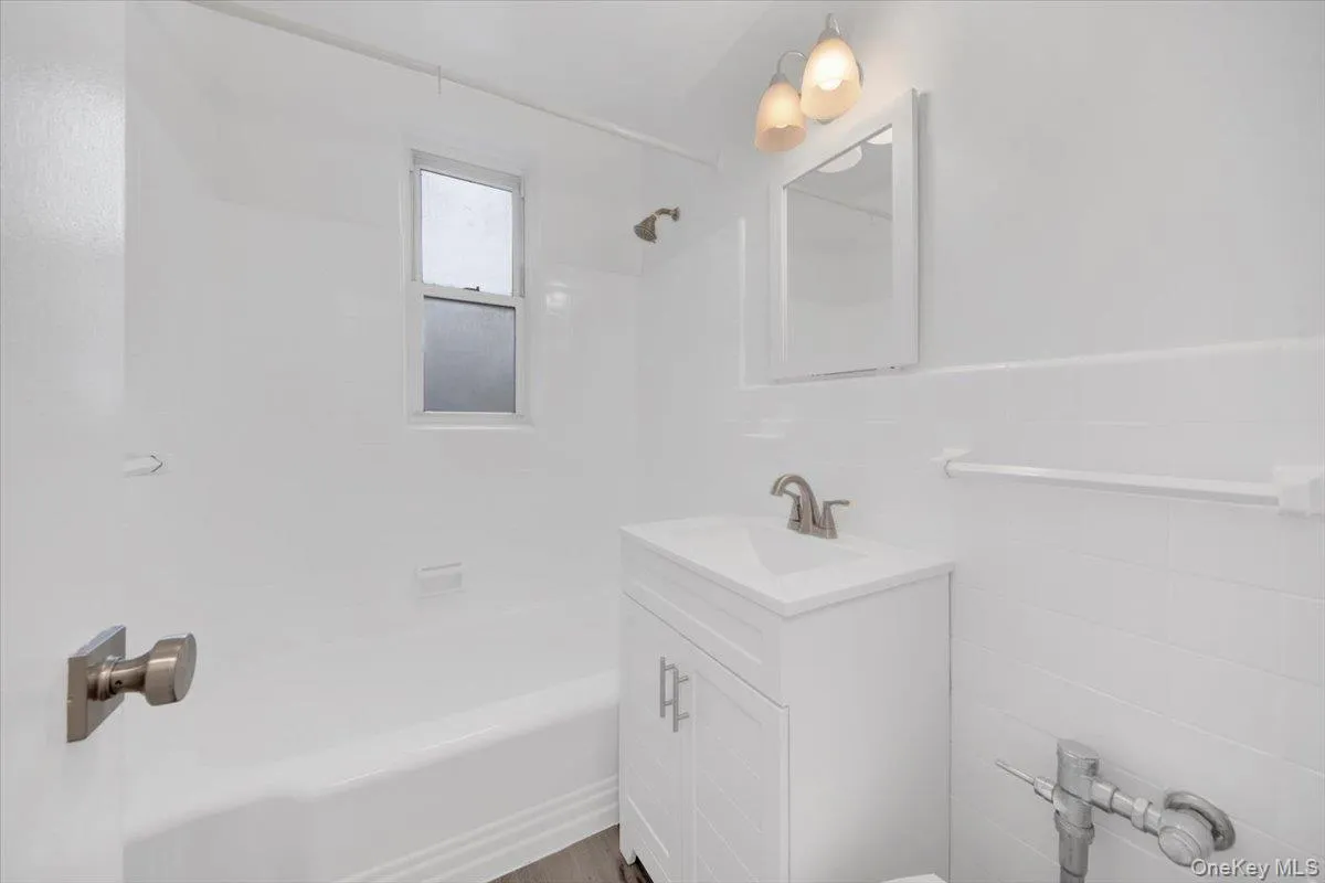 Updated Full Bathroom Updated Full Bathroom