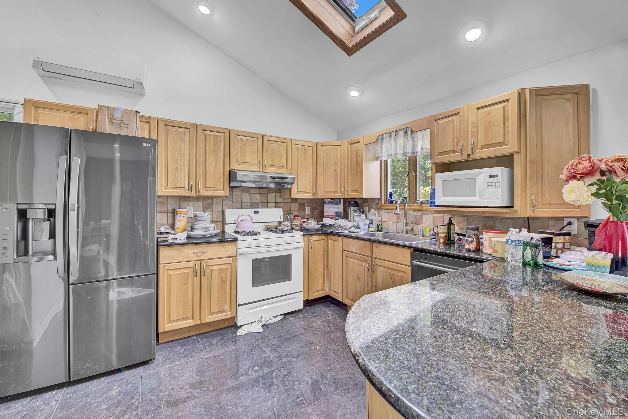 77 Coleman Road, Brookhaven, NY, 2 Bedrooms Bedrooms, 5 Rooms Rooms,2 BathroomsBathrooms,Residential,For Rent,Coleman,0,999445 77 Coleman Road, Brookhaven, NY, 2 Bedrooms Bedrooms, 5 Rooms Rooms,2 BathroomsBathrooms,Residential,For Rent,Coleman,0,999445