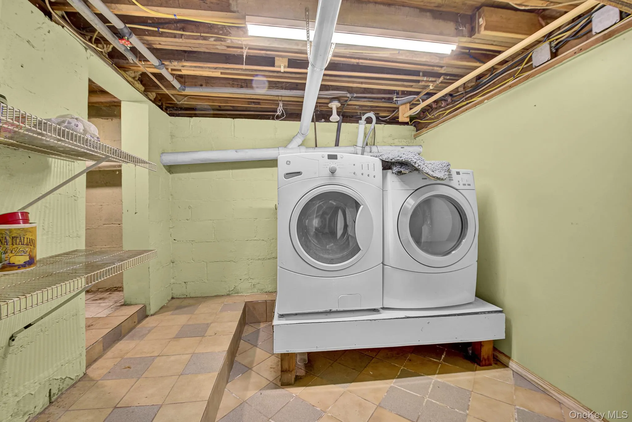 77 Coleman Road, Brookhaven, NY, 2 Bedrooms Bedrooms, 5 Rooms Rooms,2 BathroomsBathrooms,Residential,For Rent,Coleman,0,999445 77 Coleman Road, Brookhaven, NY, 2 Bedrooms Bedrooms, 5 Rooms Rooms,2 BathroomsBathrooms,Residential,For Rent,Coleman,0,999445