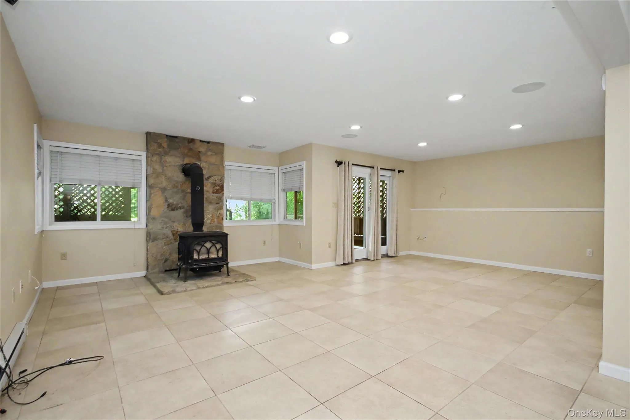 334 Lovell Street, Carmel, NY, 3 Bedrooms Bedrooms, 7 Rooms Rooms,2 BathroomsBathrooms,Residential,For Rent,Lovell,0,999447 334 Lovell Street, Carmel, NY, 3 Bedrooms Bedrooms, 7 Rooms Rooms,2 BathroomsBathrooms,Residential,For Rent,Lovell,0,999447