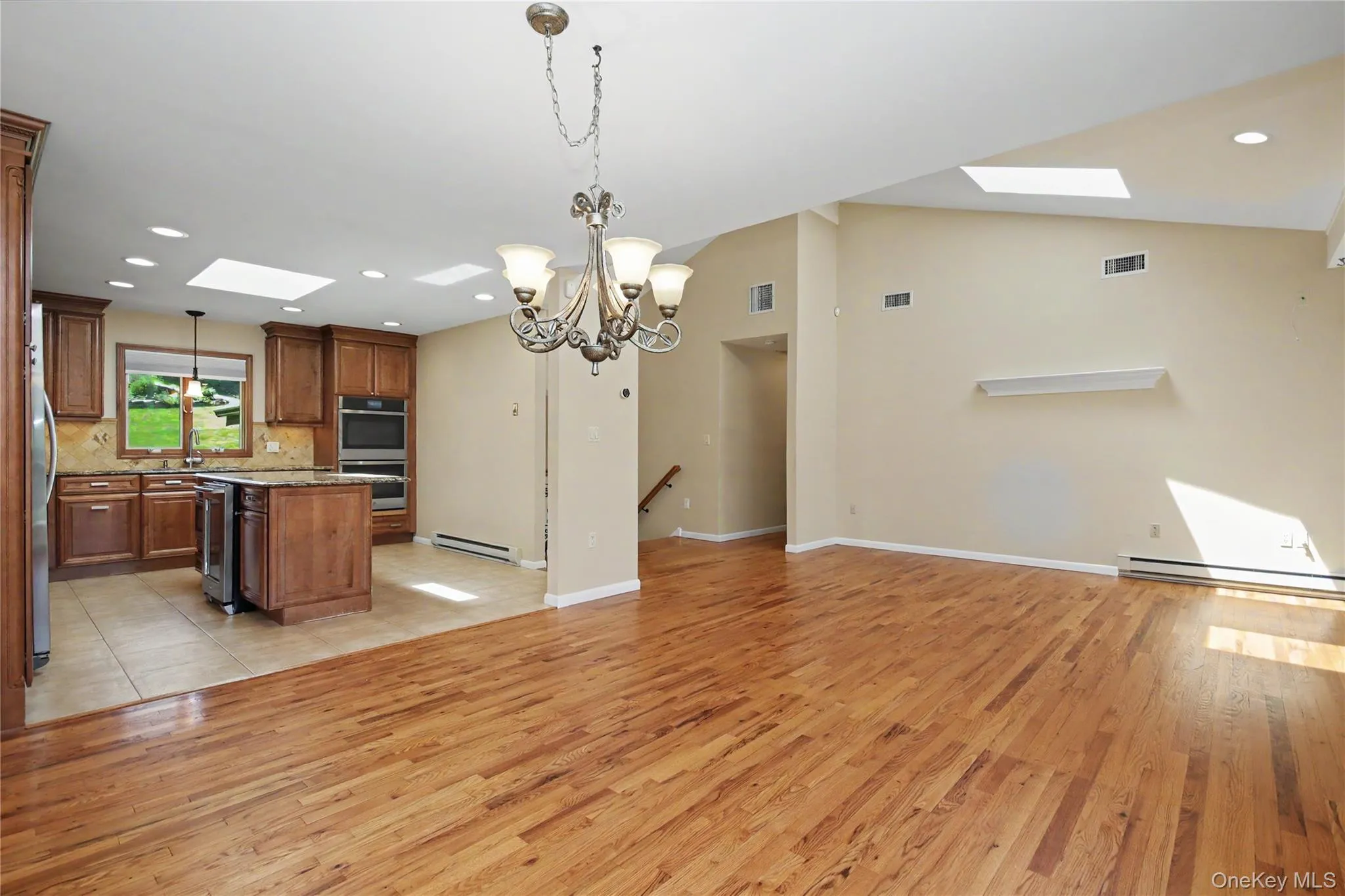 Dining room open to Livingroom and kitchen Dining room open to Livingroom and kitchen