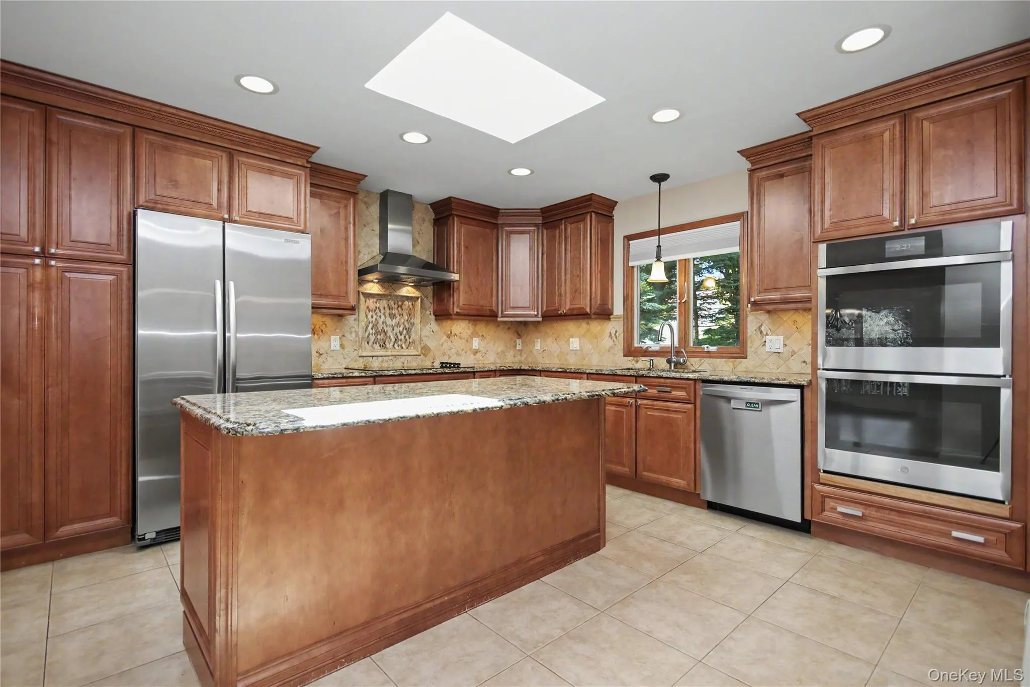 Stainless Steel Appliances, Skylight Stainless Steel Appliances, Skylight