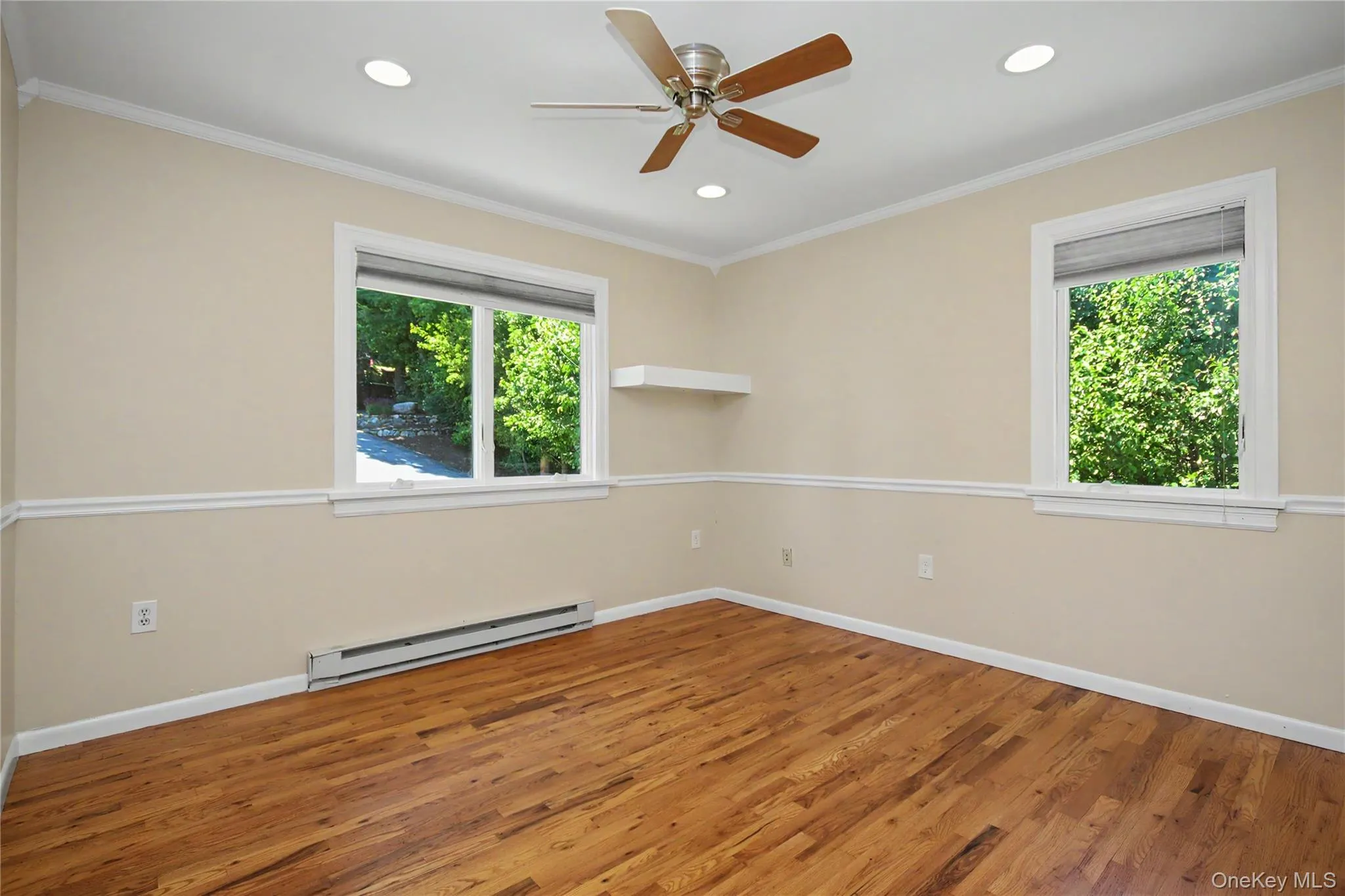 Hardwood Floors, Recessed Lighting, Ceiling Fan Hardwood Floors, Recessed Lighting, Ceiling Fan