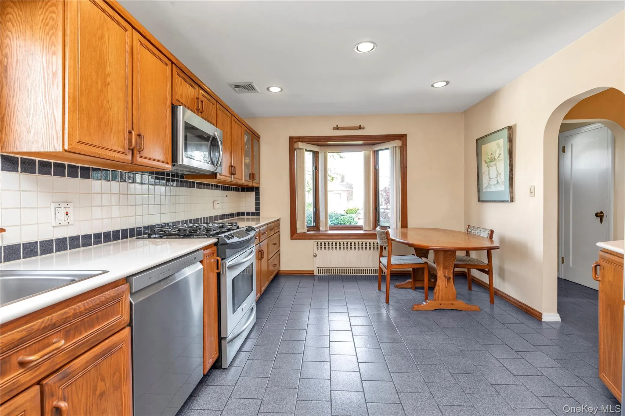 1602 Imperial Avenue, North Hempstead, NY, 3 Bedrooms Bedrooms, 8 Rooms Rooms,2 BathroomsBathrooms,Residential,For Rent,Imperial,0,999448 1602 Imperial Avenue, North Hempstead, NY, 3 Bedrooms Bedrooms, 8 Rooms Rooms,2 BathroomsBathrooms,Residential,For Rent,Imperial,0,999448