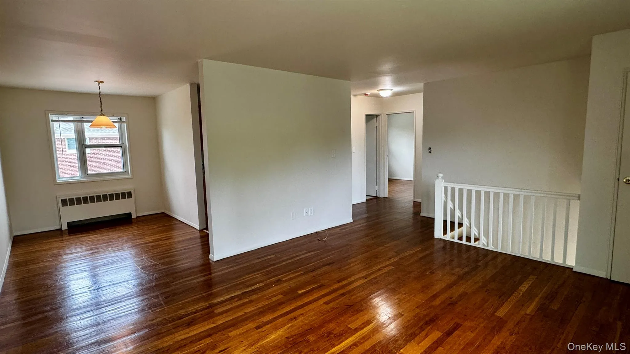 60 Hiddink Street, Islip, NY, 2 Bedrooms Bedrooms, 5 Rooms Rooms,1 BathroomBathrooms,Residential Lease,For Rent,Hiddink,0,999449 60 Hiddink Street, Islip, NY, 2 Bedrooms Bedrooms, 5 Rooms Rooms,1 BathroomBathrooms,Residential Lease,For Rent,Hiddink,0,999449