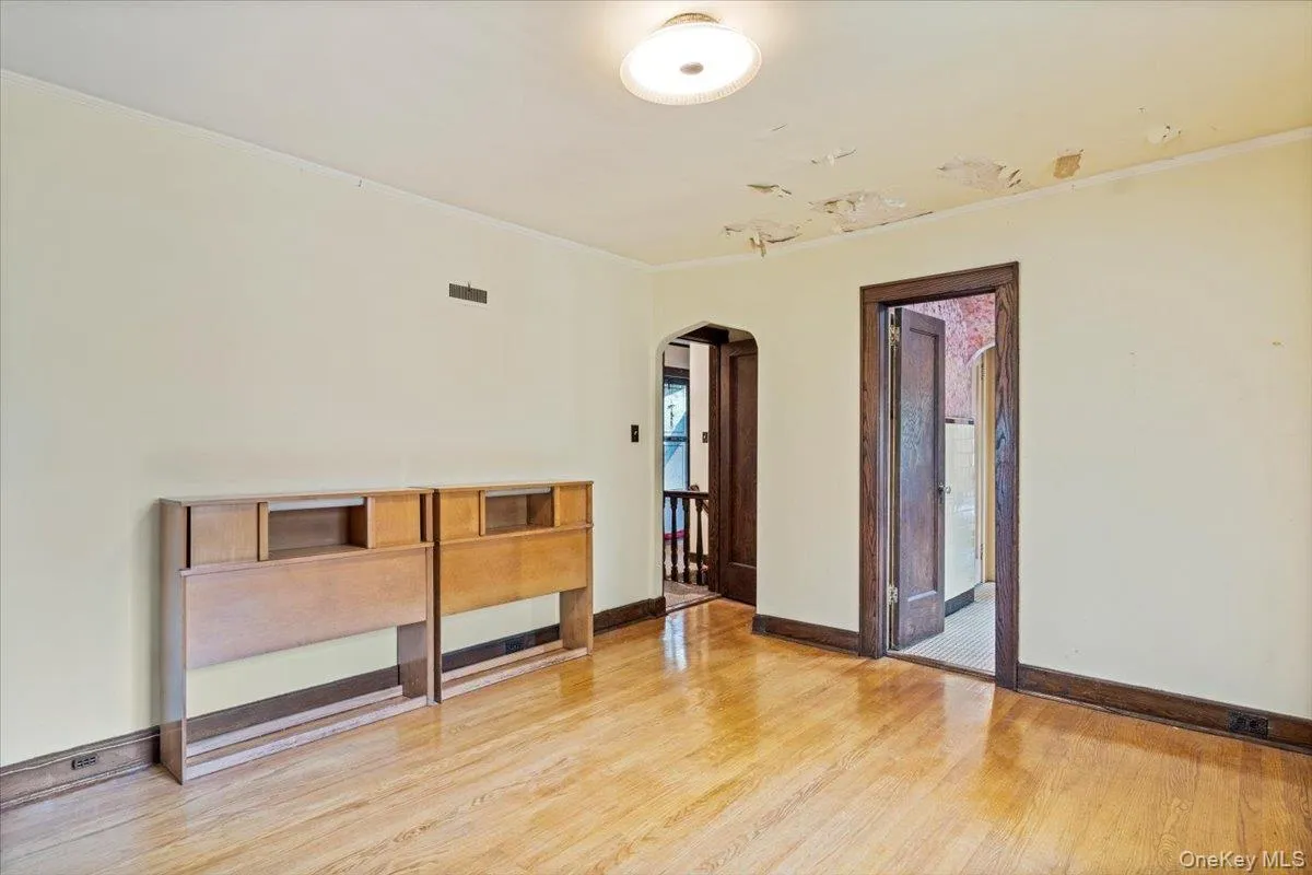 32-29 Parsons Boulevard, New York, NY, 3 Bedrooms Bedrooms, 9 Rooms Rooms,3 BathroomsBathrooms,Residential Sale,For Rent,Parsons,0,999460 32-29 Parsons Boulevard, New York, NY, 3 Bedrooms Bedrooms, 9 Rooms Rooms,3 BathroomsBathrooms,Residential Sale,For Rent,Parsons,0,999460