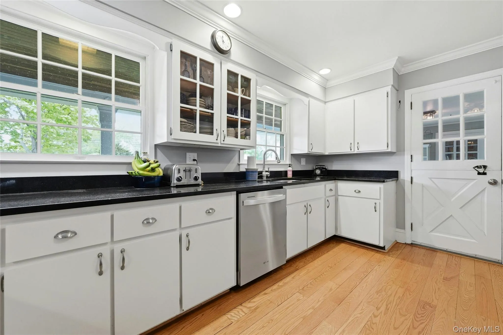 1060 Navy Street, Southold, NY, 4 Bedrooms Bedrooms, 10 Rooms Rooms,2 BathroomsBathrooms,Residential,For Rent,Navy,0,999463 1060 Navy Street, Southold, NY, 4 Bedrooms Bedrooms, 10 Rooms Rooms,2 BathroomsBathrooms,Residential,For Rent,Navy,0,999463