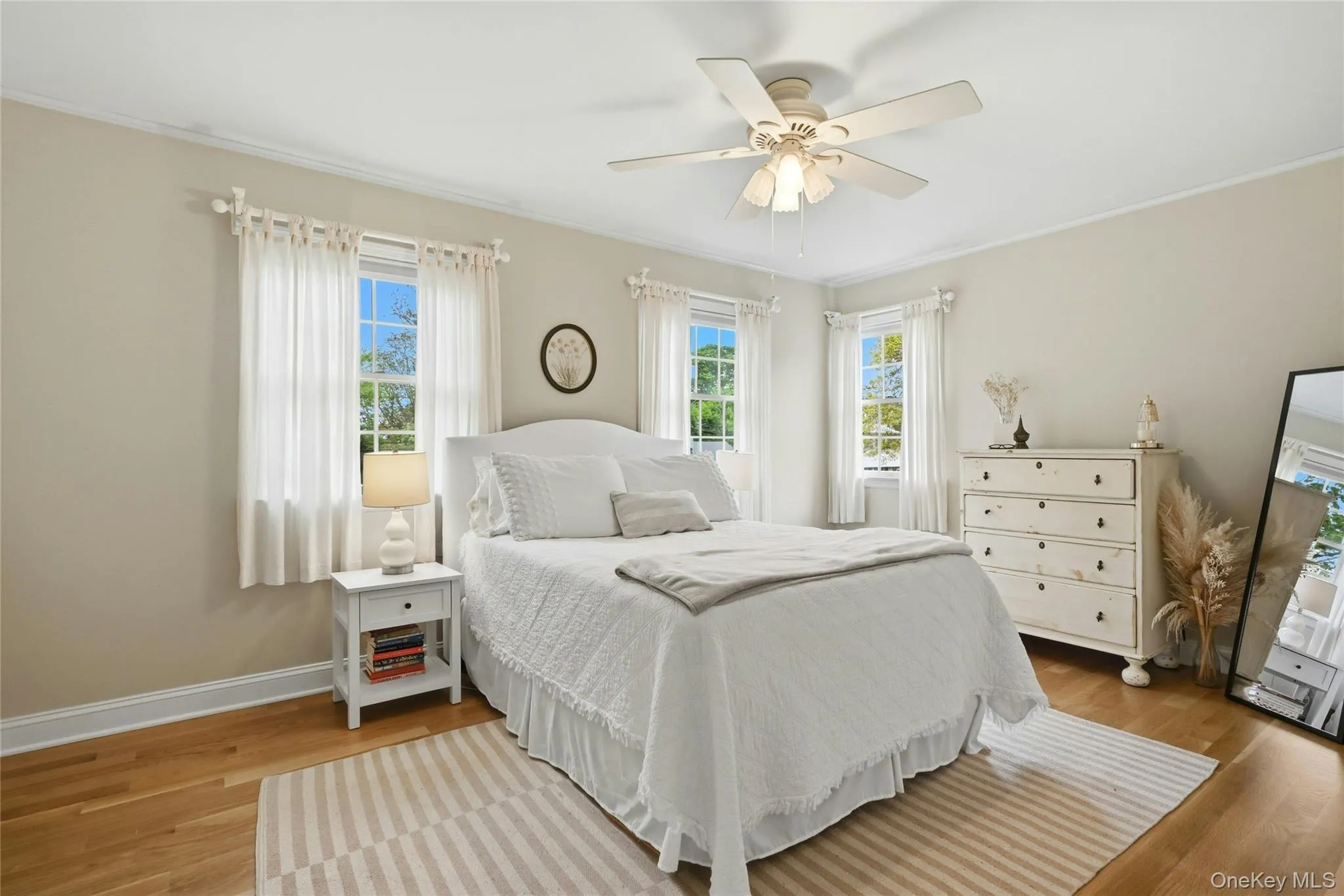 1060 Navy Street, Southold, NY, 4 Bedrooms Bedrooms, 10 Rooms Rooms,2 BathroomsBathrooms,Residential,For Rent,Navy,0,999463 1060 Navy Street, Southold, NY, 4 Bedrooms Bedrooms, 10 Rooms Rooms,2 BathroomsBathrooms,Residential,For Rent,Navy,0,999463