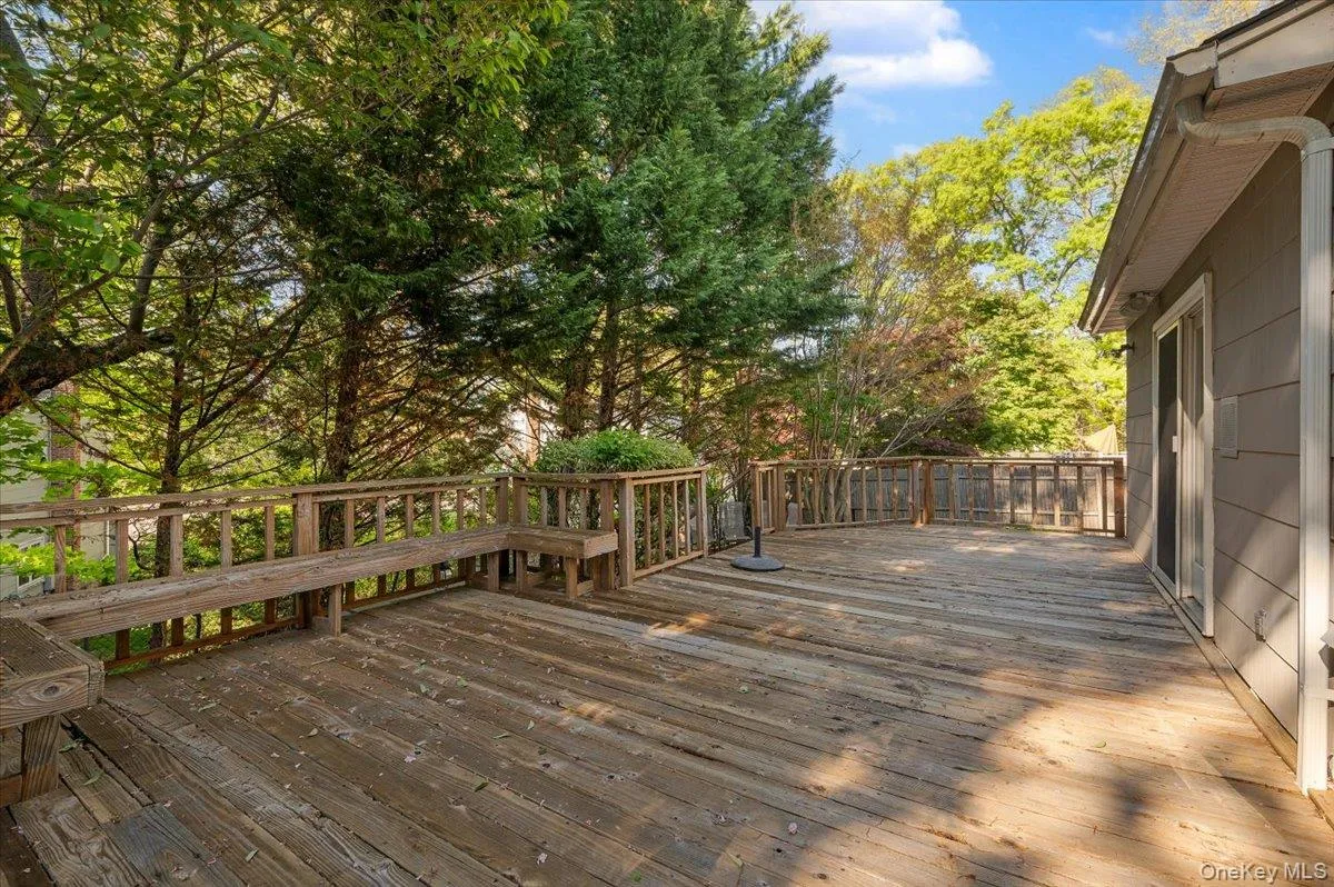 19 Fox Lane, Huntington, NY, 4 Bedrooms Bedrooms, 12 Rooms Rooms,2 BathroomsBathrooms,Residential,For Rent,Fox,0,999483 19 Fox Lane, Huntington, NY, 4 Bedrooms Bedrooms, 12 Rooms Rooms,2 BathroomsBathrooms,Residential,For Rent,Fox,0,999483