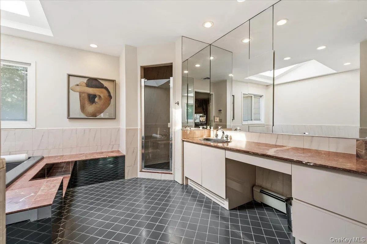 19 Fox Lane, Huntington, NY, 4 Bedrooms Bedrooms, 12 Rooms Rooms,2 BathroomsBathrooms,Residential,For Rent,Fox,0,999483 19 Fox Lane, Huntington, NY, 4 Bedrooms Bedrooms, 12 Rooms Rooms,2 BathroomsBathrooms,Residential,For Rent,Fox,0,999483