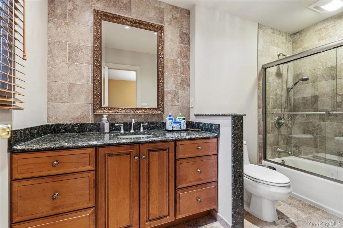 19 Fox Lane, Huntington, NY, 4 Bedrooms Bedrooms, 12 Rooms Rooms,2 BathroomsBathrooms,Residential,For Rent,Fox,0,999483 19 Fox Lane, Huntington, NY, 4 Bedrooms Bedrooms, 12 Rooms Rooms,2 BathroomsBathrooms,Residential,For Rent,Fox,0,999483