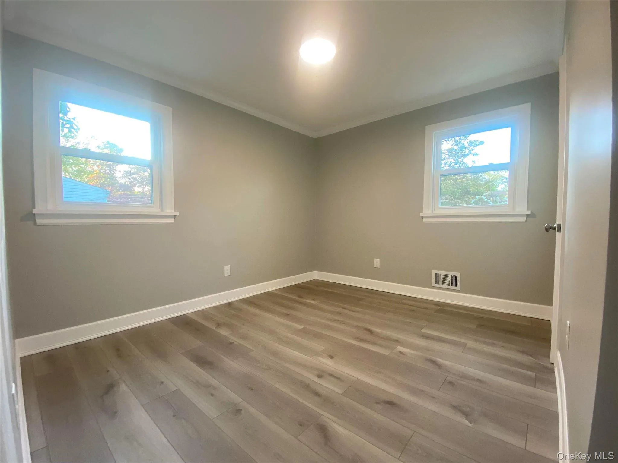 17 Berkeley Avenue, Brookhaven, NY, 3 Bedrooms Bedrooms, 8 Rooms Rooms,2 BathroomsBathrooms,Residential,For Rent,Berkeley,0,999489 17 Berkeley Avenue, Brookhaven, NY, 3 Bedrooms Bedrooms, 8 Rooms Rooms,2 BathroomsBathrooms,Residential,For Rent,Berkeley,0,999489
