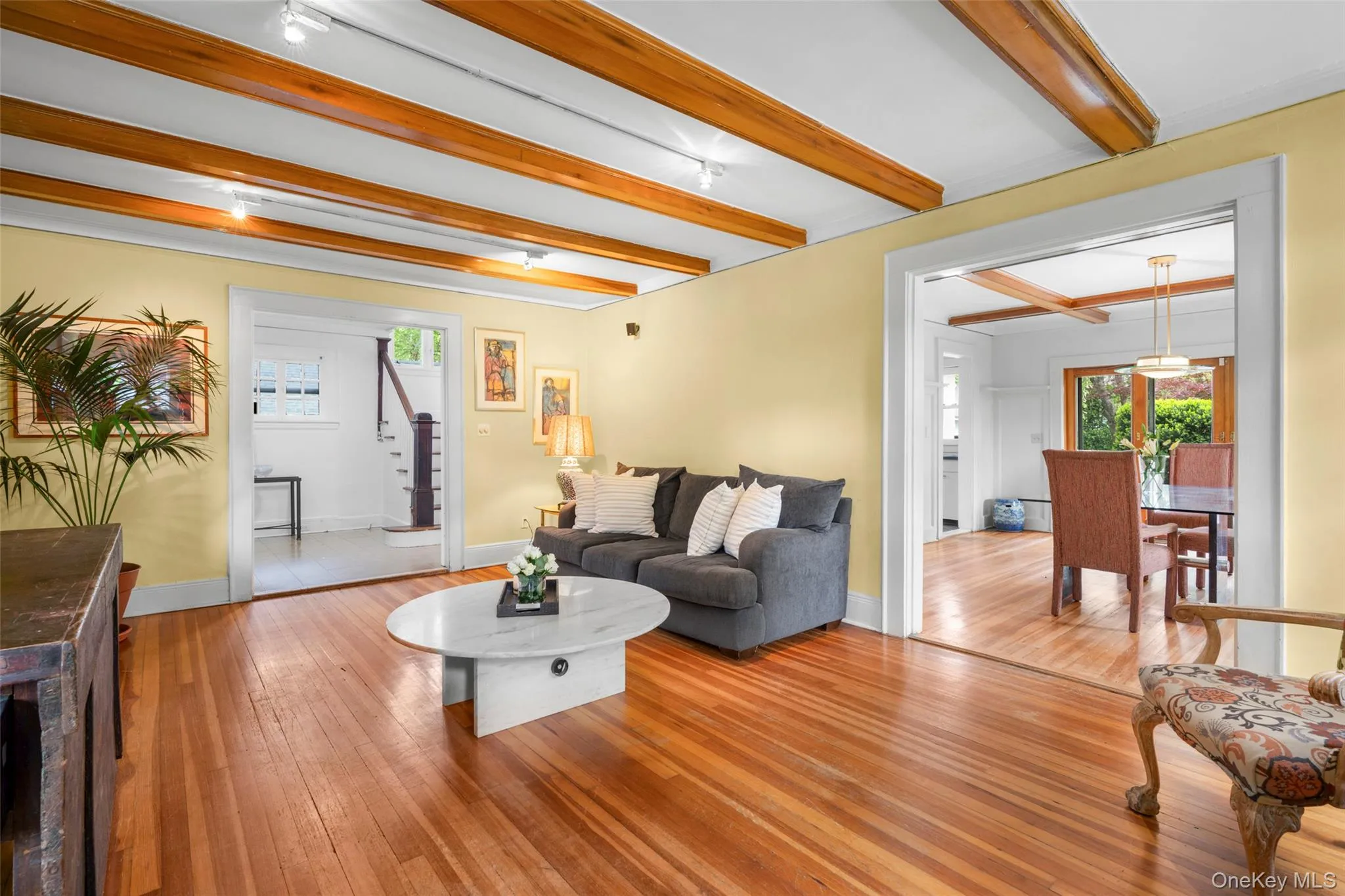 197 Coligni Avenue, New Rochelle, NY, 4 Bedrooms Bedrooms, 8 Rooms Rooms,2 BathroomsBathrooms,Residential,For Rent,Coligni,0,999492 197 Coligni Avenue, New Rochelle, NY, 4 Bedrooms Bedrooms, 8 Rooms Rooms,2 BathroomsBathrooms,Residential,For Rent,Coligni,0,999492