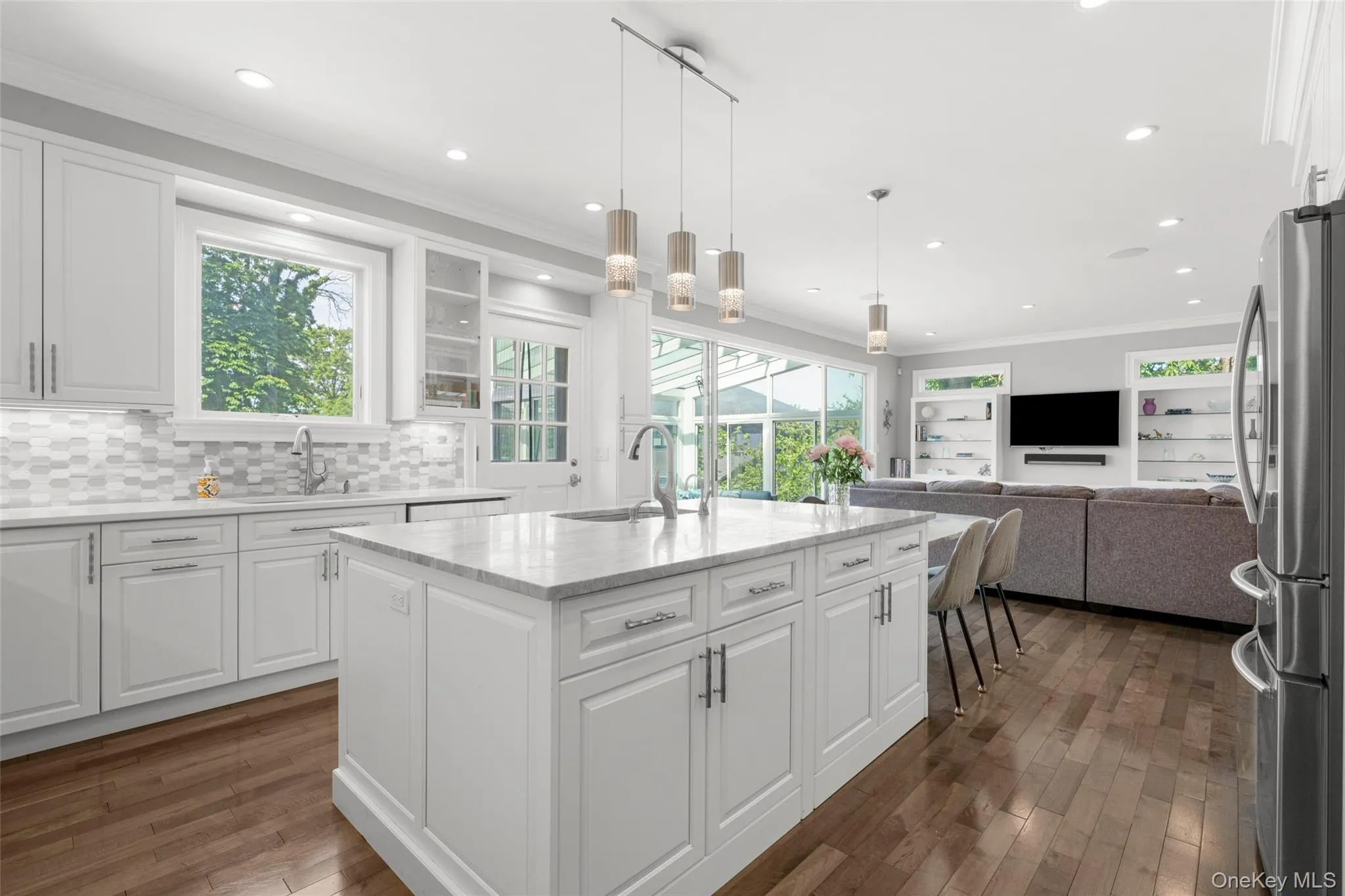 17 Clover Place, New Rochelle, NY, 4 Bedrooms Bedrooms, 9 Rooms Rooms,3 BathroomsBathrooms,Residential,For Rent,Clover,0,999494 17 Clover Place, New Rochelle, NY, 4 Bedrooms Bedrooms, 9 Rooms Rooms,3 BathroomsBathrooms,Residential,For Rent,Clover,0,999494
