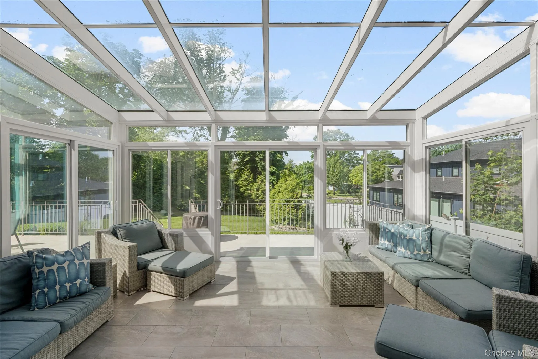 17 Clover Place, New Rochelle, NY, 4 Bedrooms Bedrooms, 9 Rooms Rooms,3 BathroomsBathrooms,Residential,For Rent,Clover,0,999494 17 Clover Place, New Rochelle, NY, 4 Bedrooms Bedrooms, 9 Rooms Rooms,3 BathroomsBathrooms,Residential,For Rent,Clover,0,999494